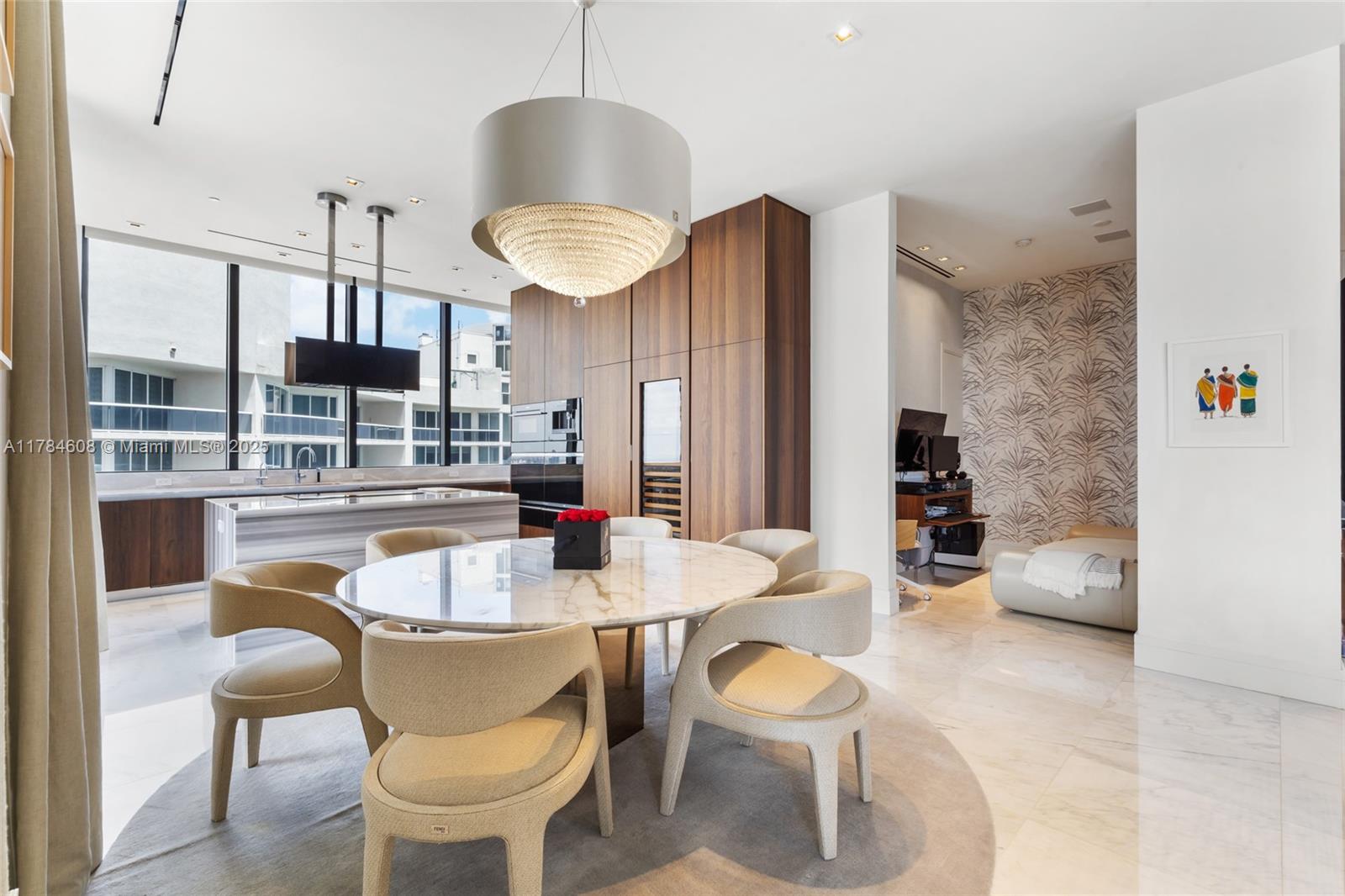 MUSE CONDO - Residential
