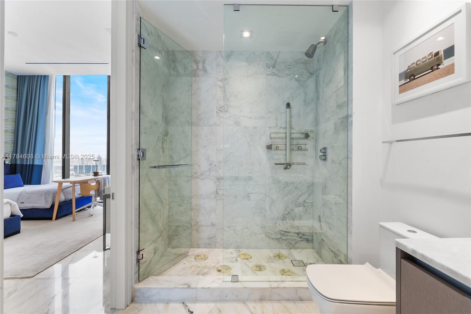 MUSE CONDO - Residential