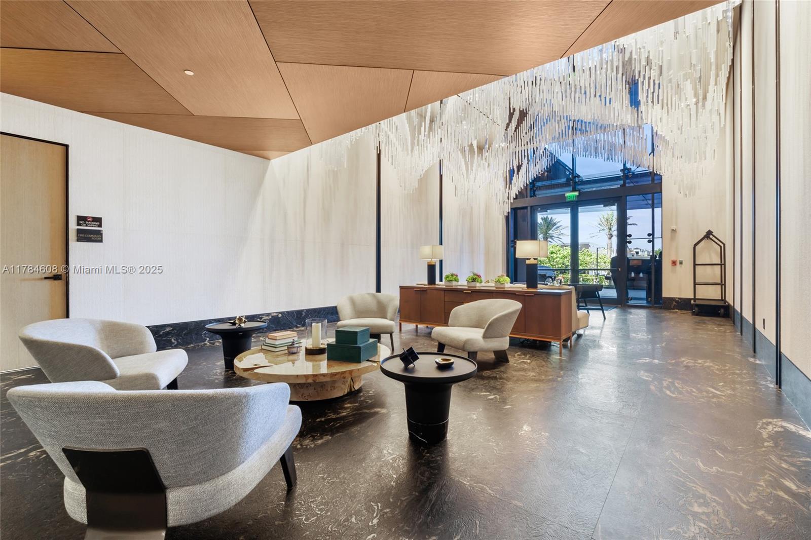 MUSE CONDO - Residential