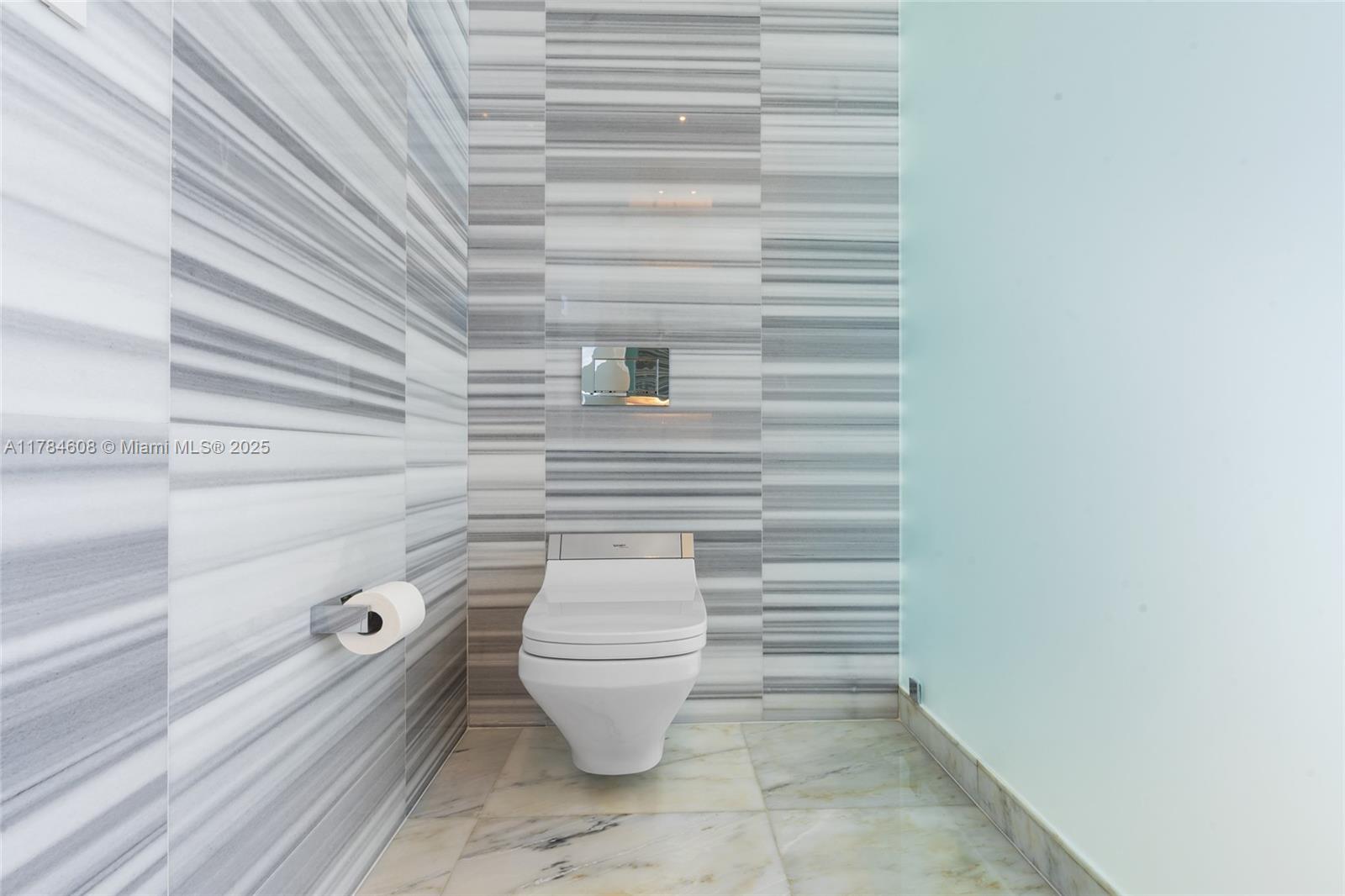 MUSE CONDO - Residential