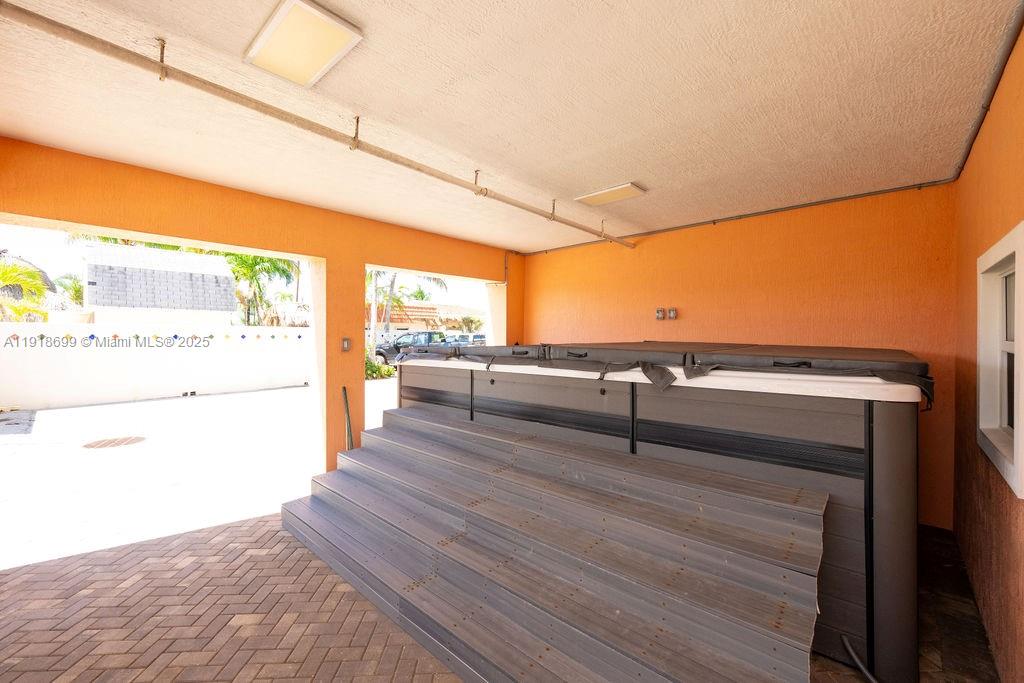 LITTLE VENICE - Residential