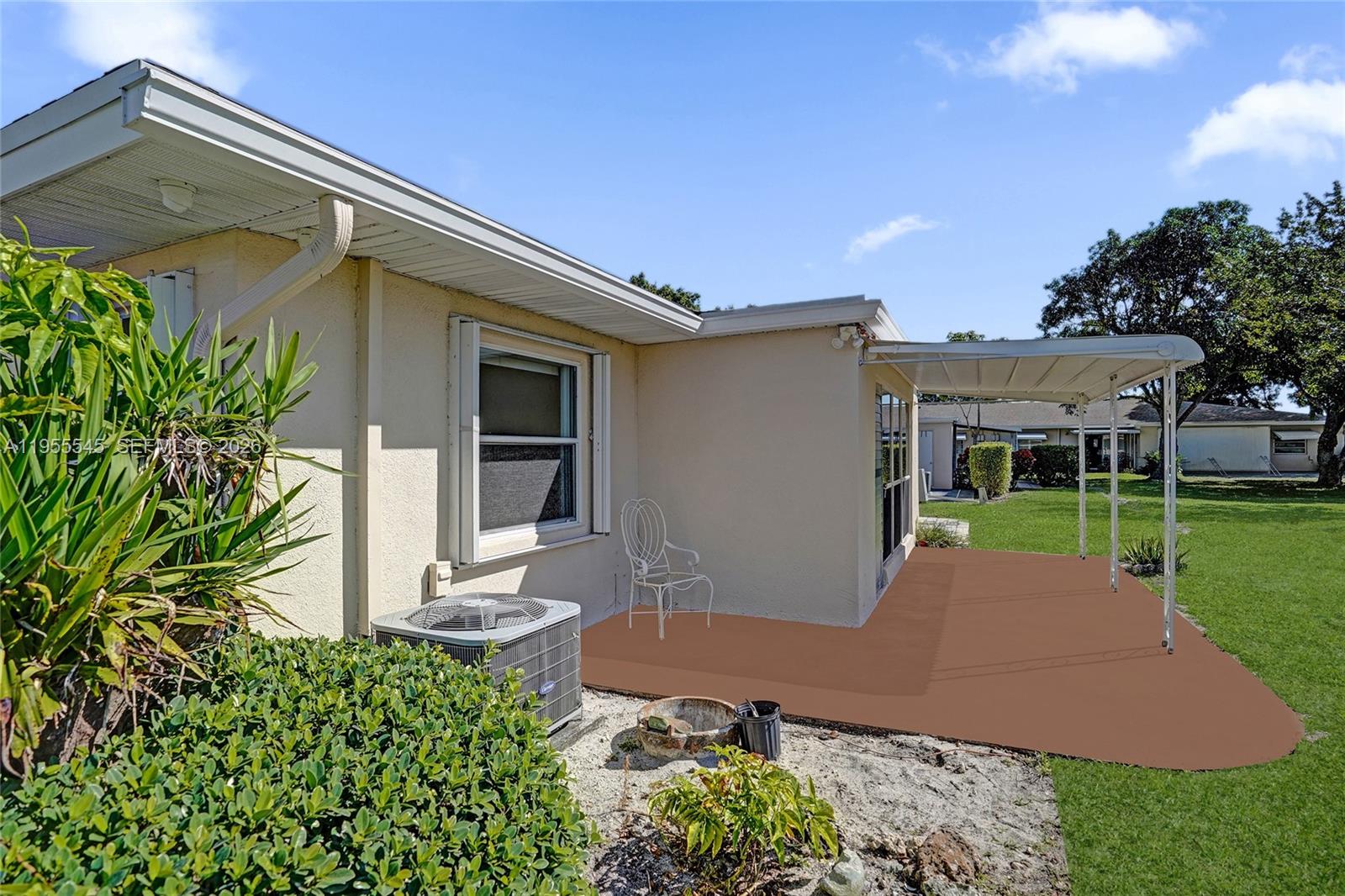 BOCA LAKES CONDO - Residential