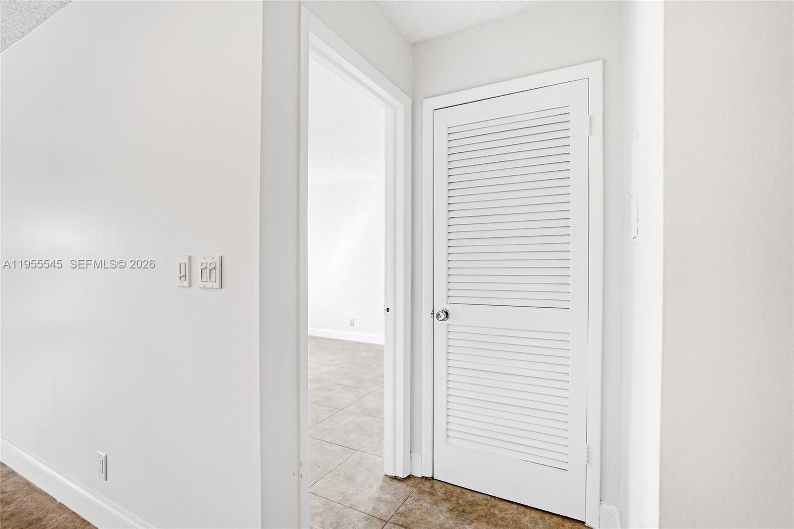 BOCA LAKES CONDO - Residential