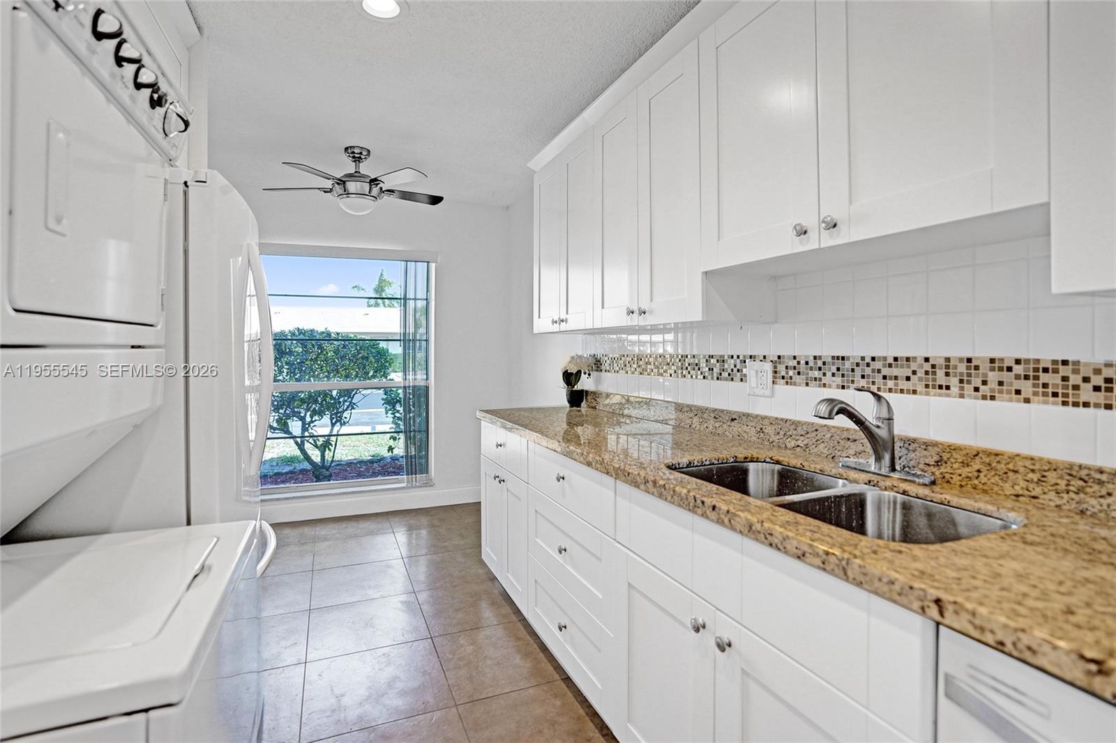 BOCA LAKES CONDO - Residential