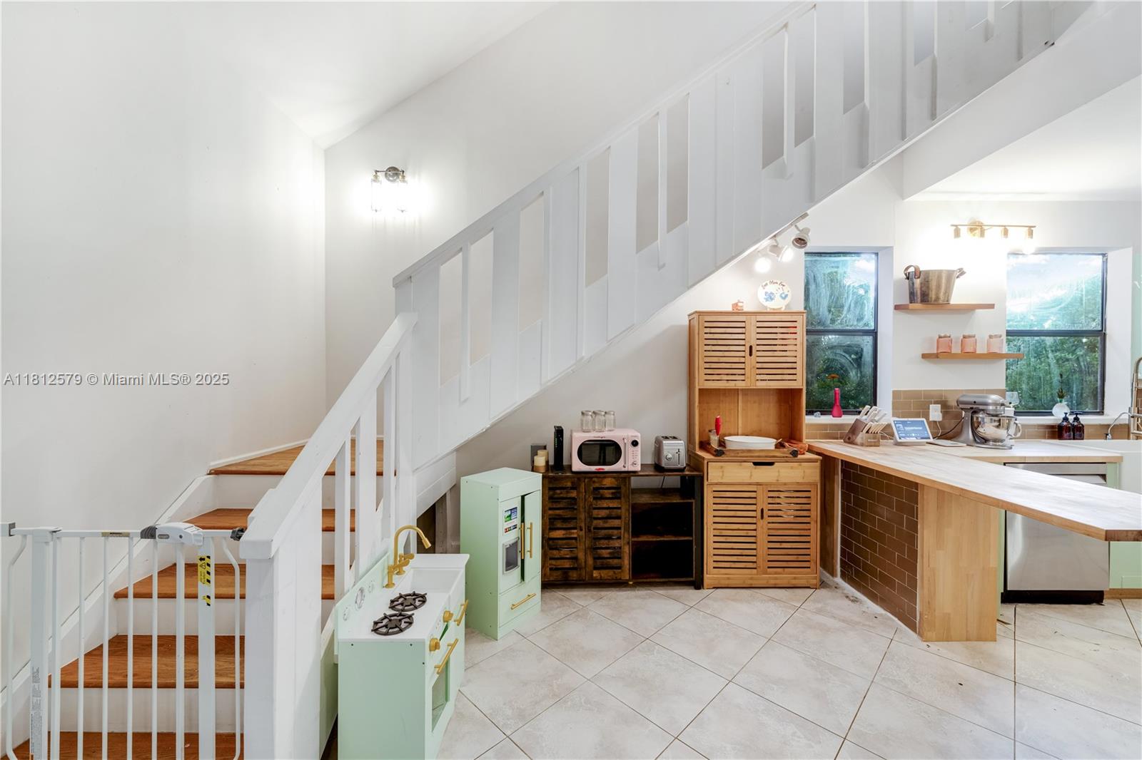 SPRINGHAVEN ESTATES - Residential