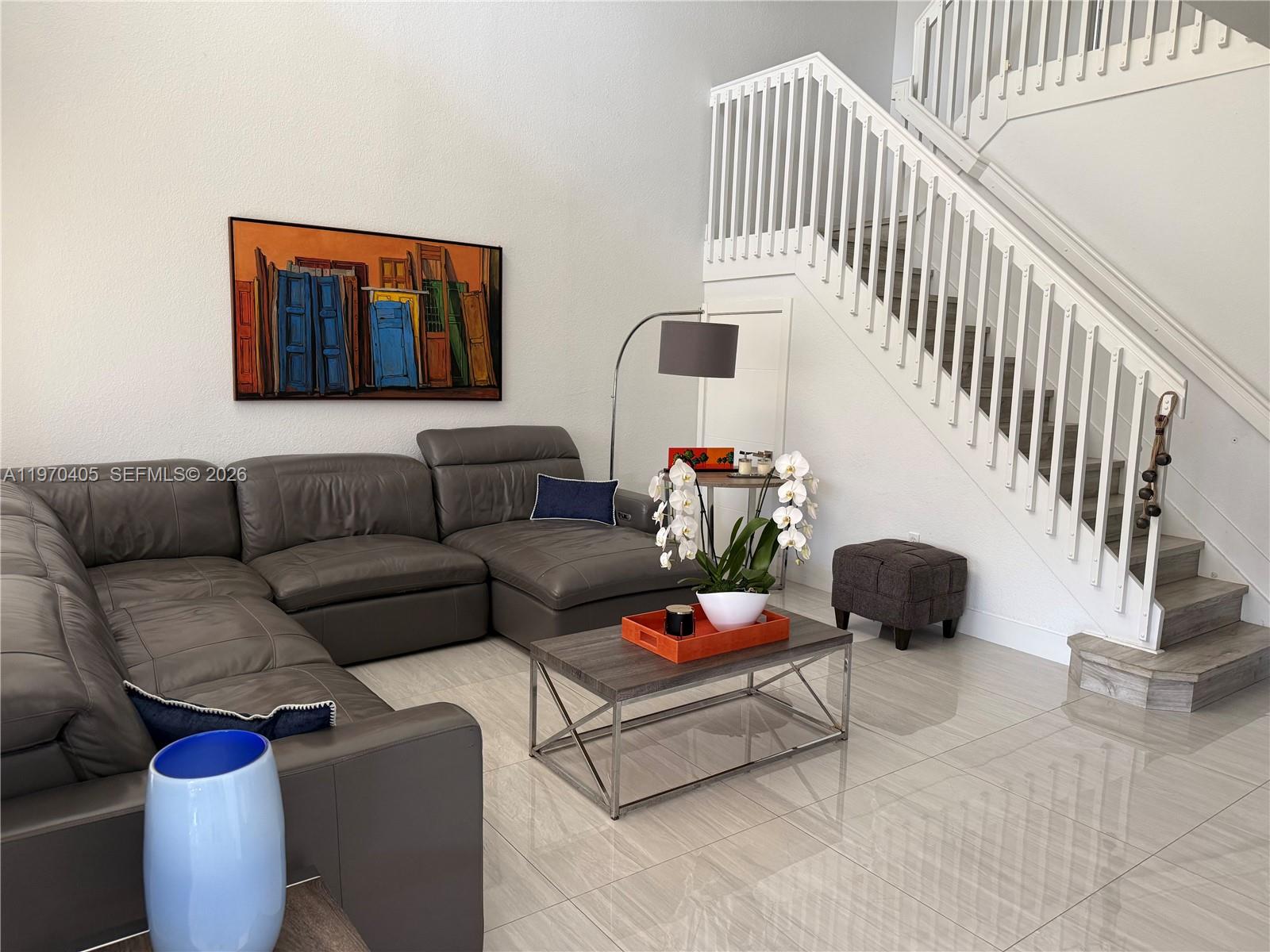 ISLANDS AT DORAL - Residential