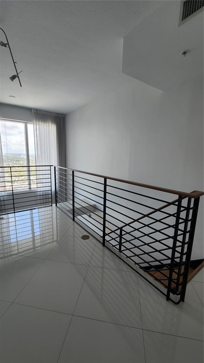 INFINITY AT BRICKELL COND - Residential Lease