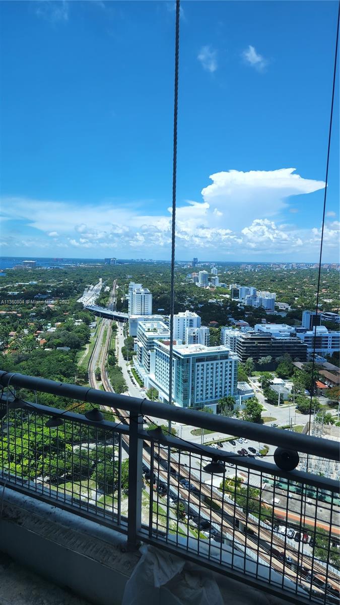 INFINITY AT BRICKELL COND - Residential Lease