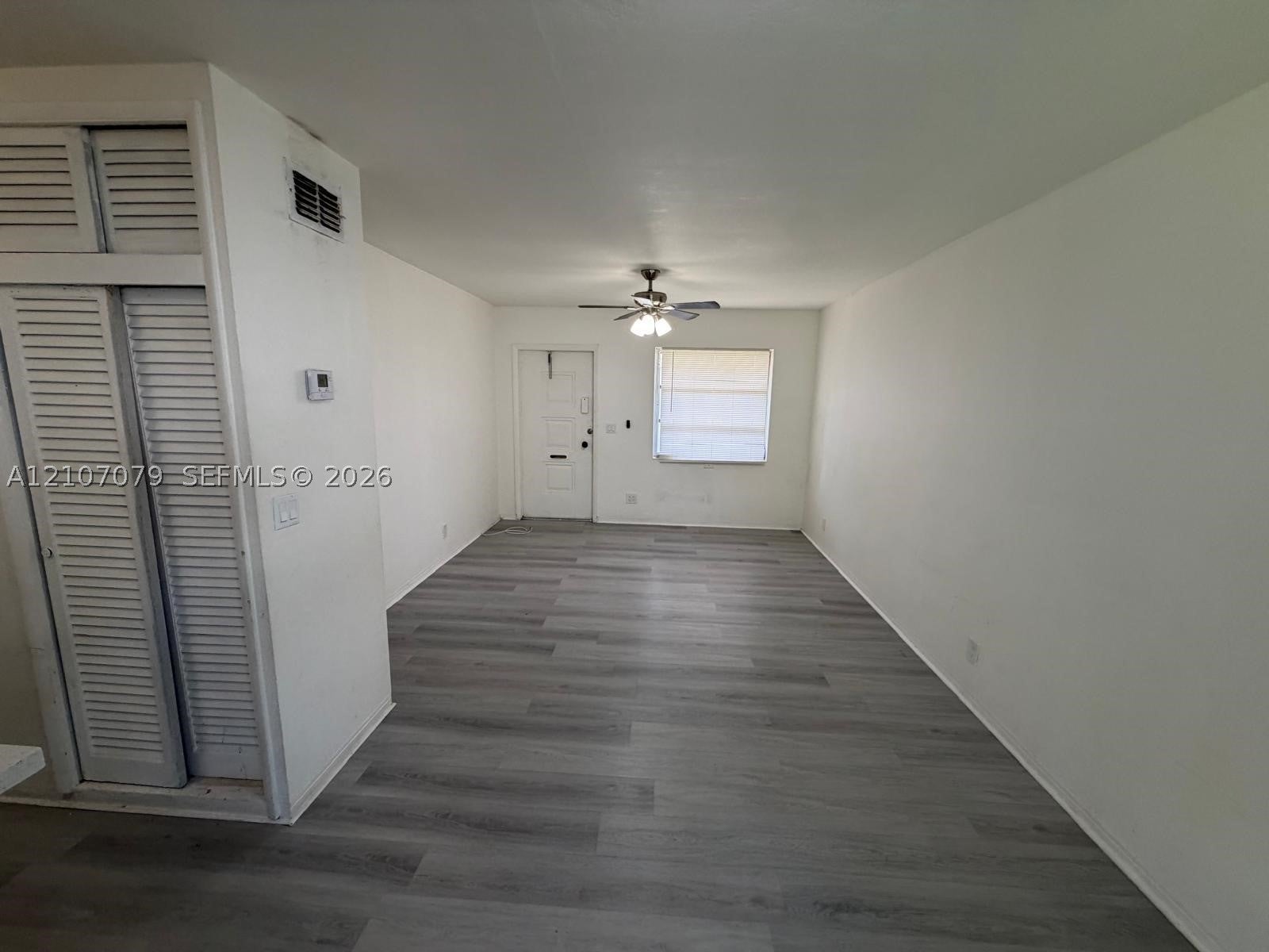 2450 Lincoln St 3