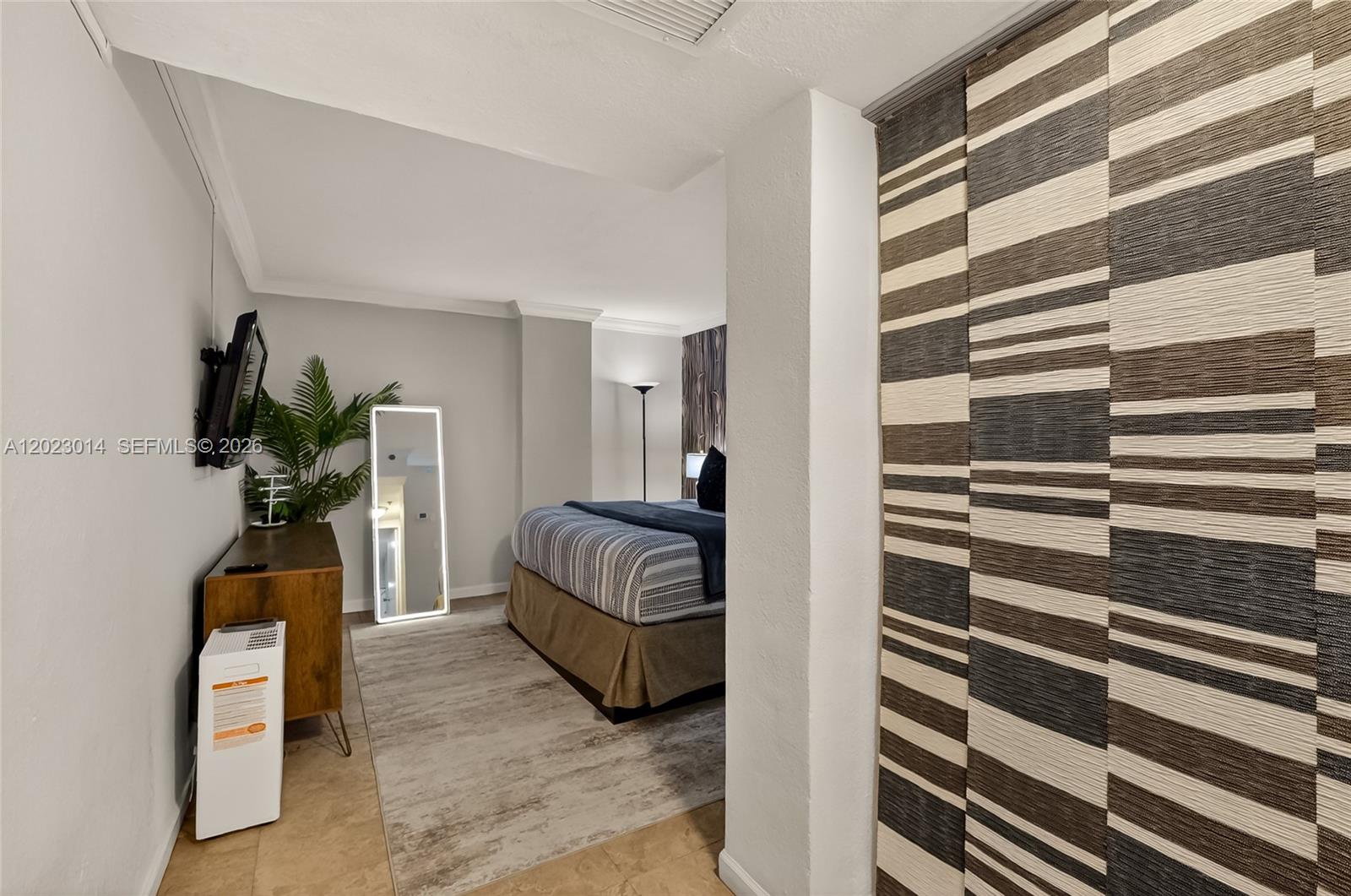 THE AVENTURA BEACH CLUB C - Residential