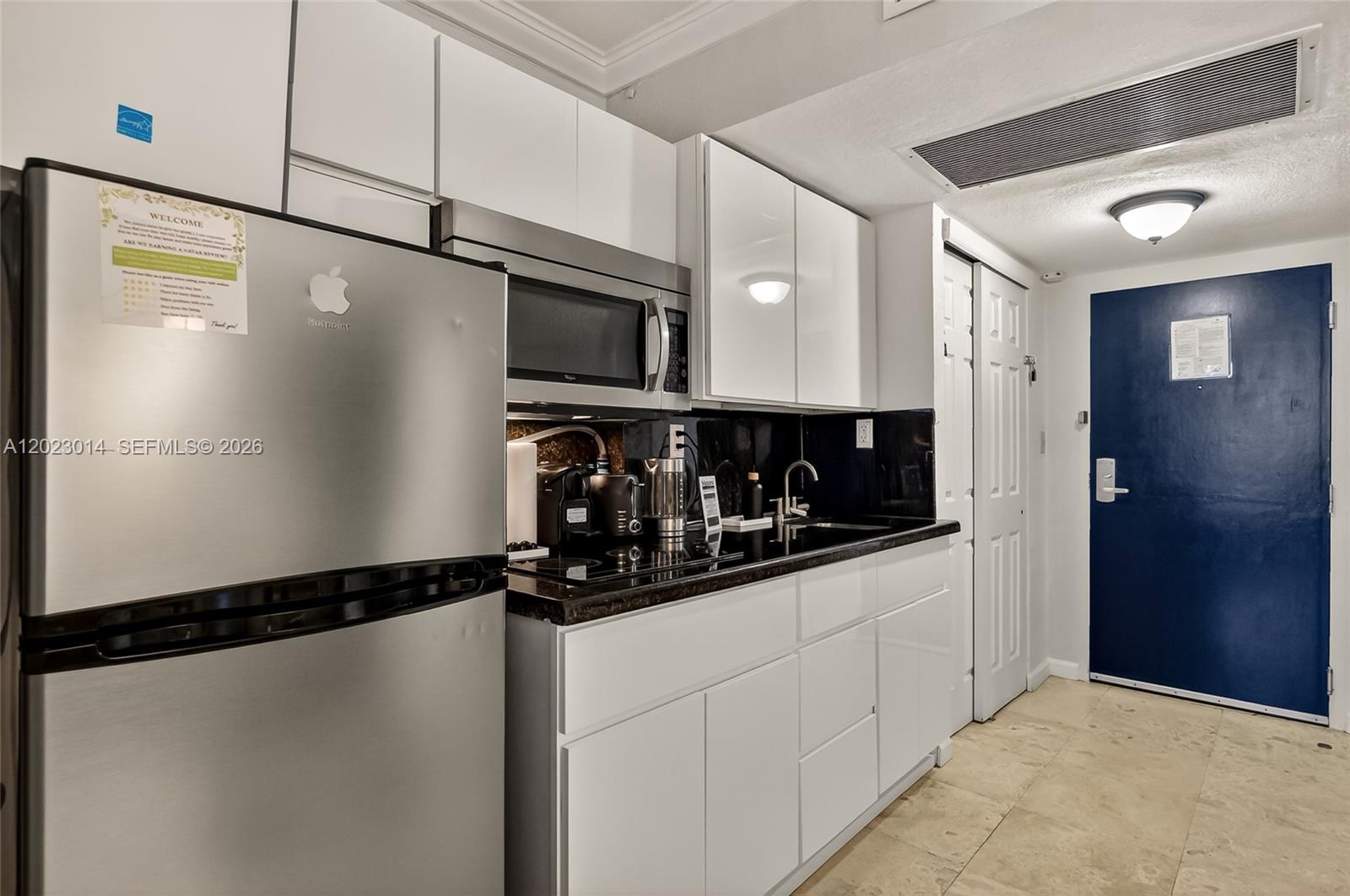 THE AVENTURA BEACH CLUB C - Residential
