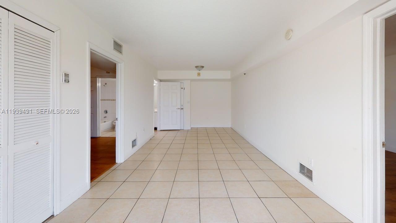 RIVER RUN SOUTH CONDO - Residential