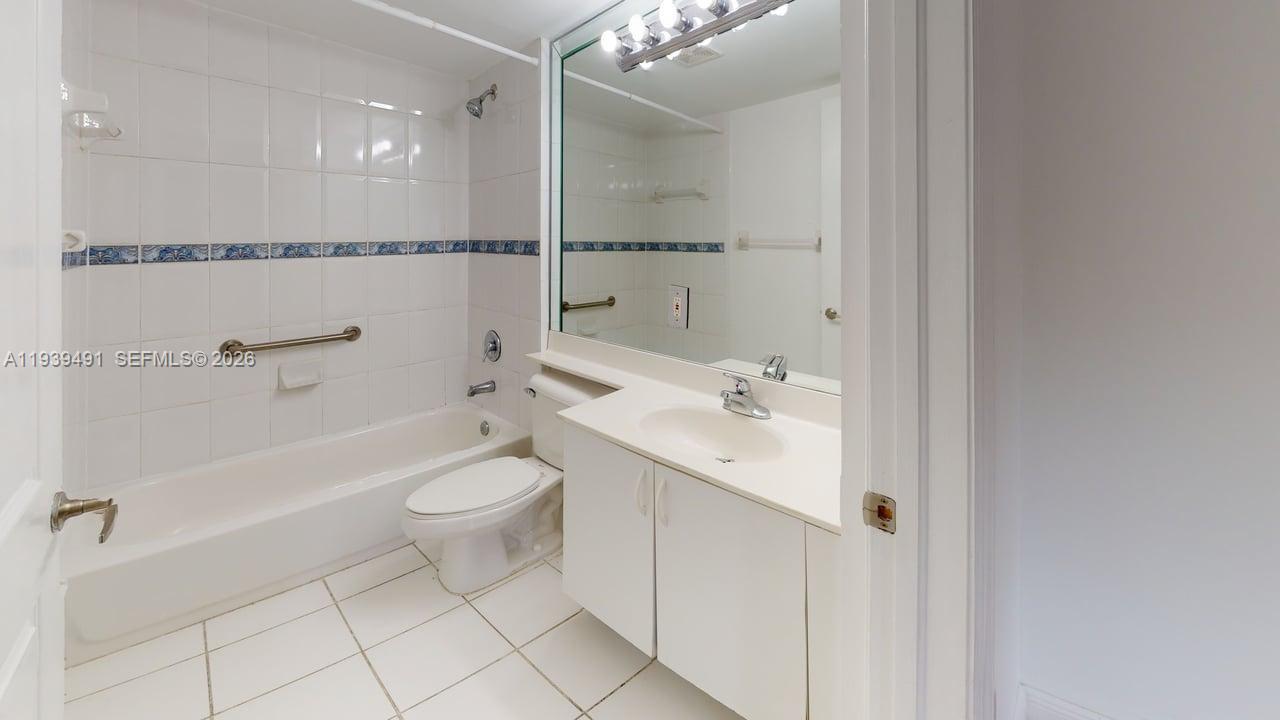 RIVER RUN SOUTH CONDO - Residential