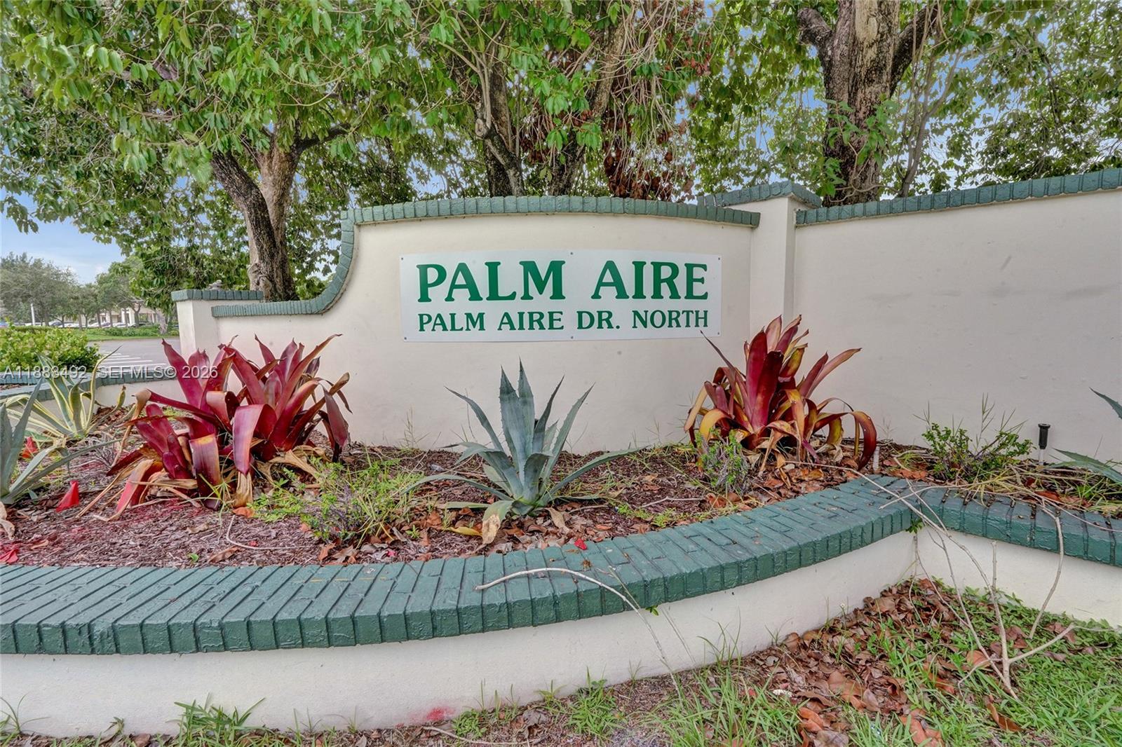 NO 10 PALM-AIRE COUNTRY C - Residential