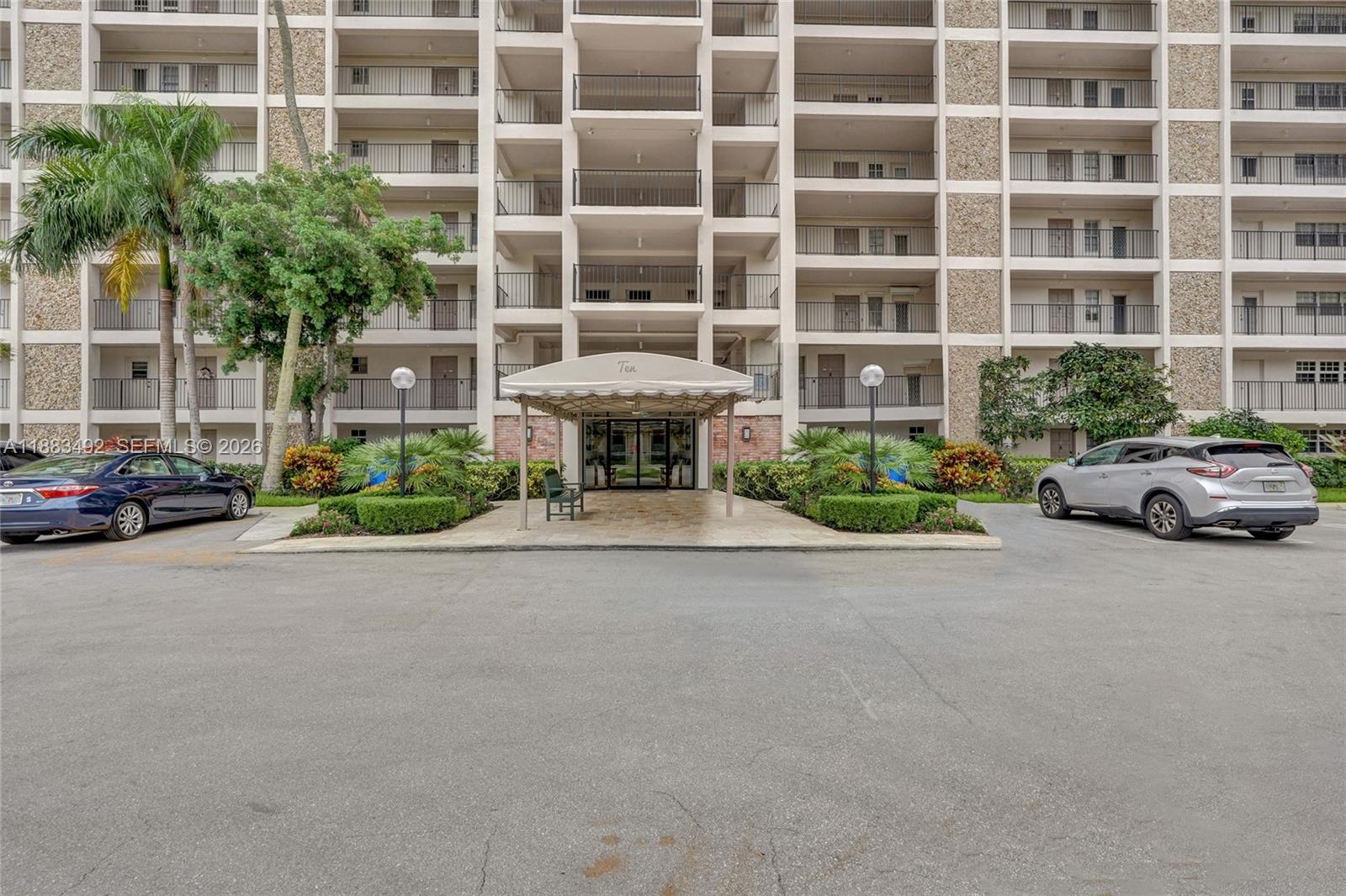 NO 10 PALM-AIRE COUNTRY C - Residential