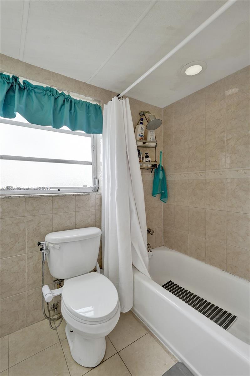 NO 10 PALM-AIRE COUNTRY C - Residential