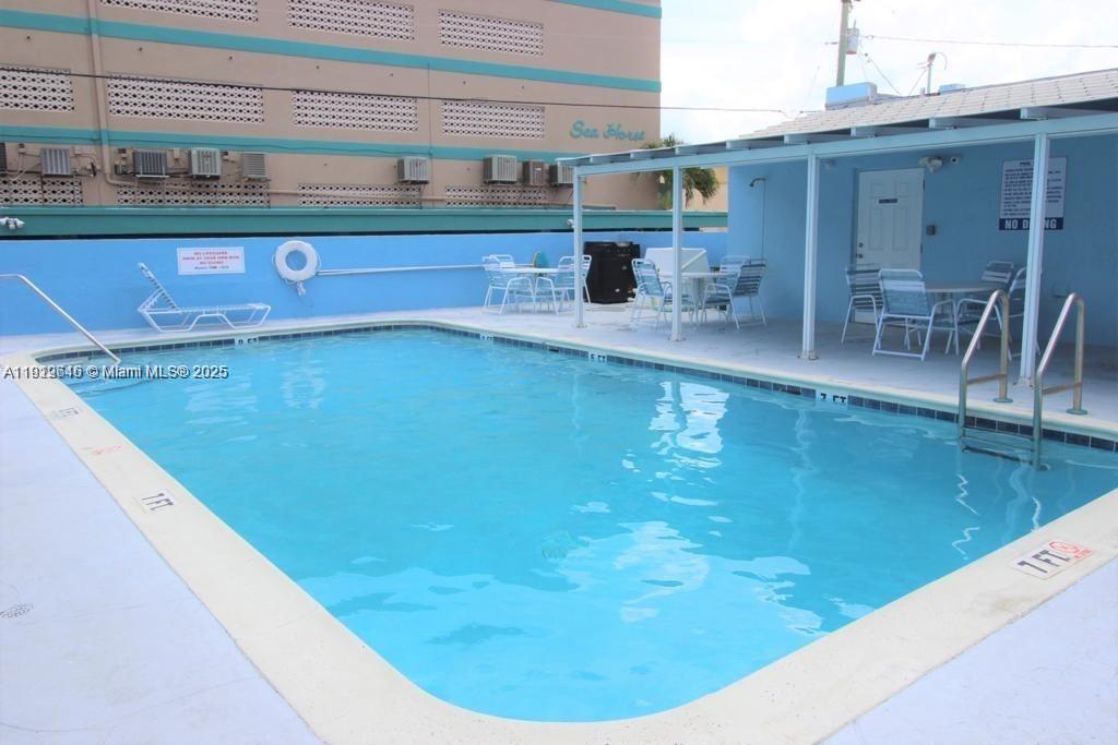 WINDWOOD SEAS CONDO - Residential