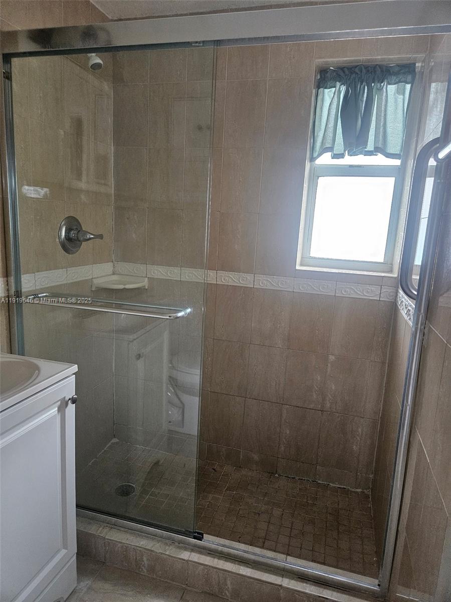 WINDWOOD SEAS CONDO - Residential