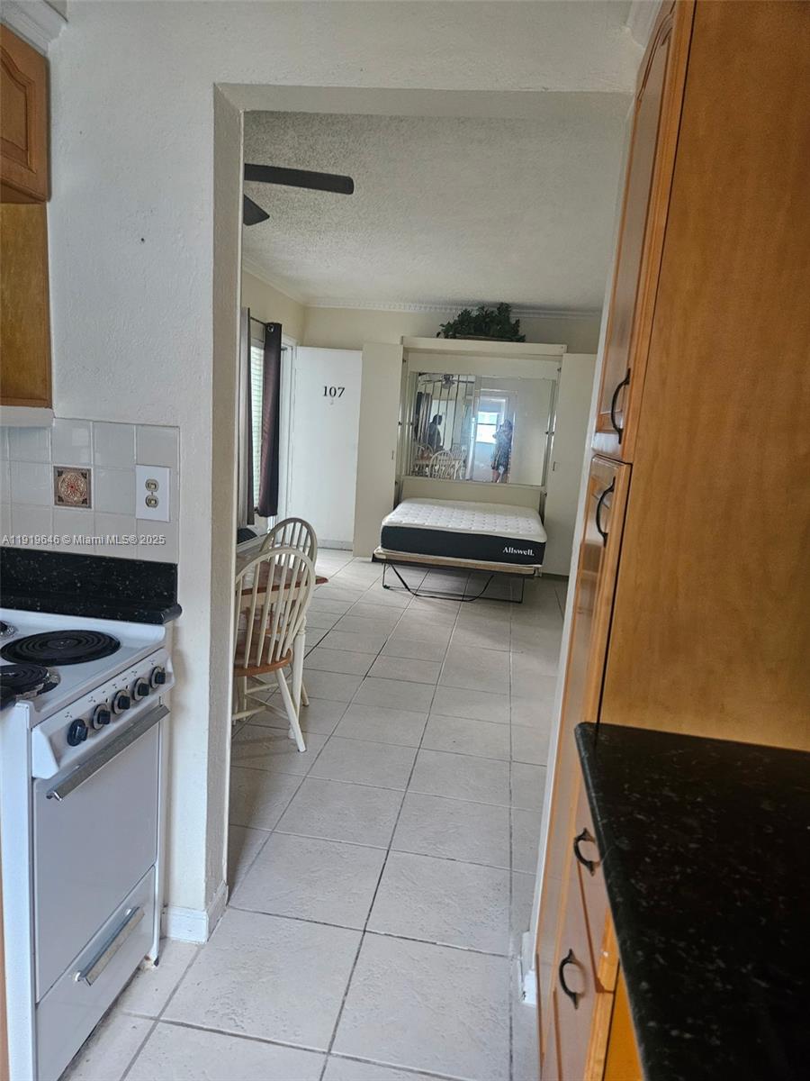 WINDWOOD SEAS CONDO - Residential