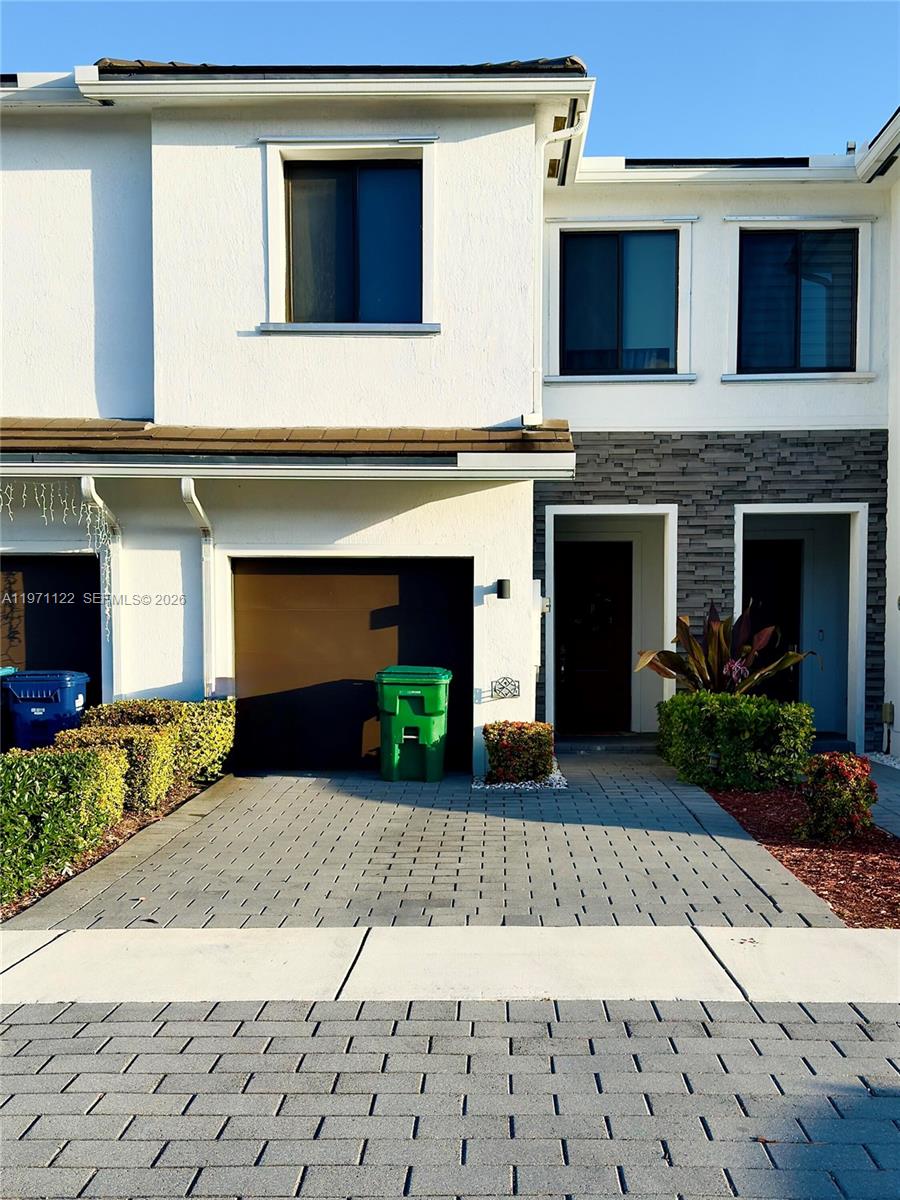 MC RESIDENTIAL - Residential