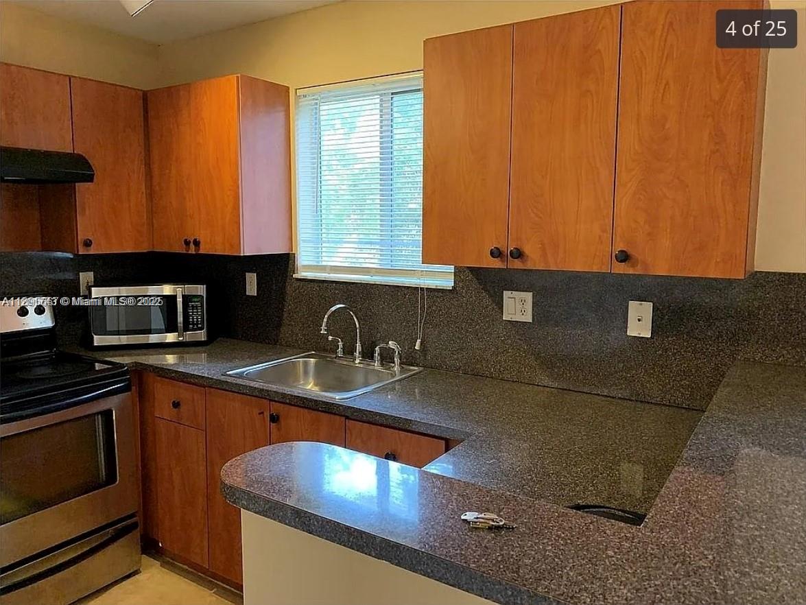 VENETIA GARDENS SOUTH CON - Residential