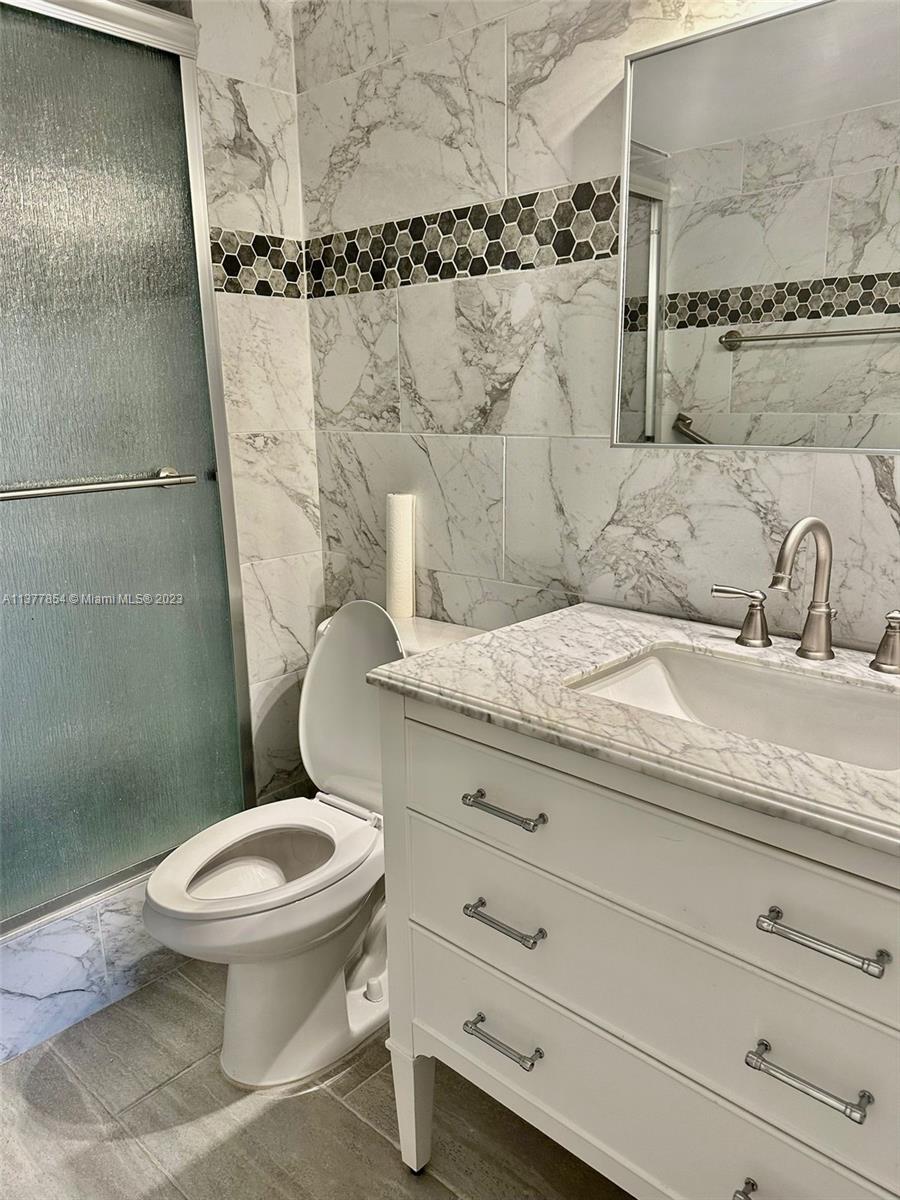 OLYMPUS CONDO PHASE - Residential Lease