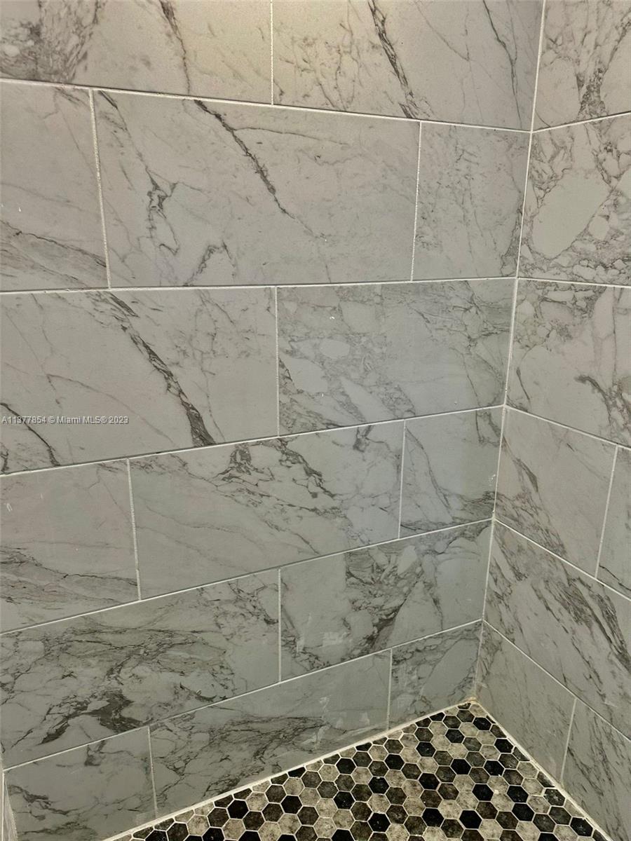 OLYMPUS CONDO PHASE - Residential Lease