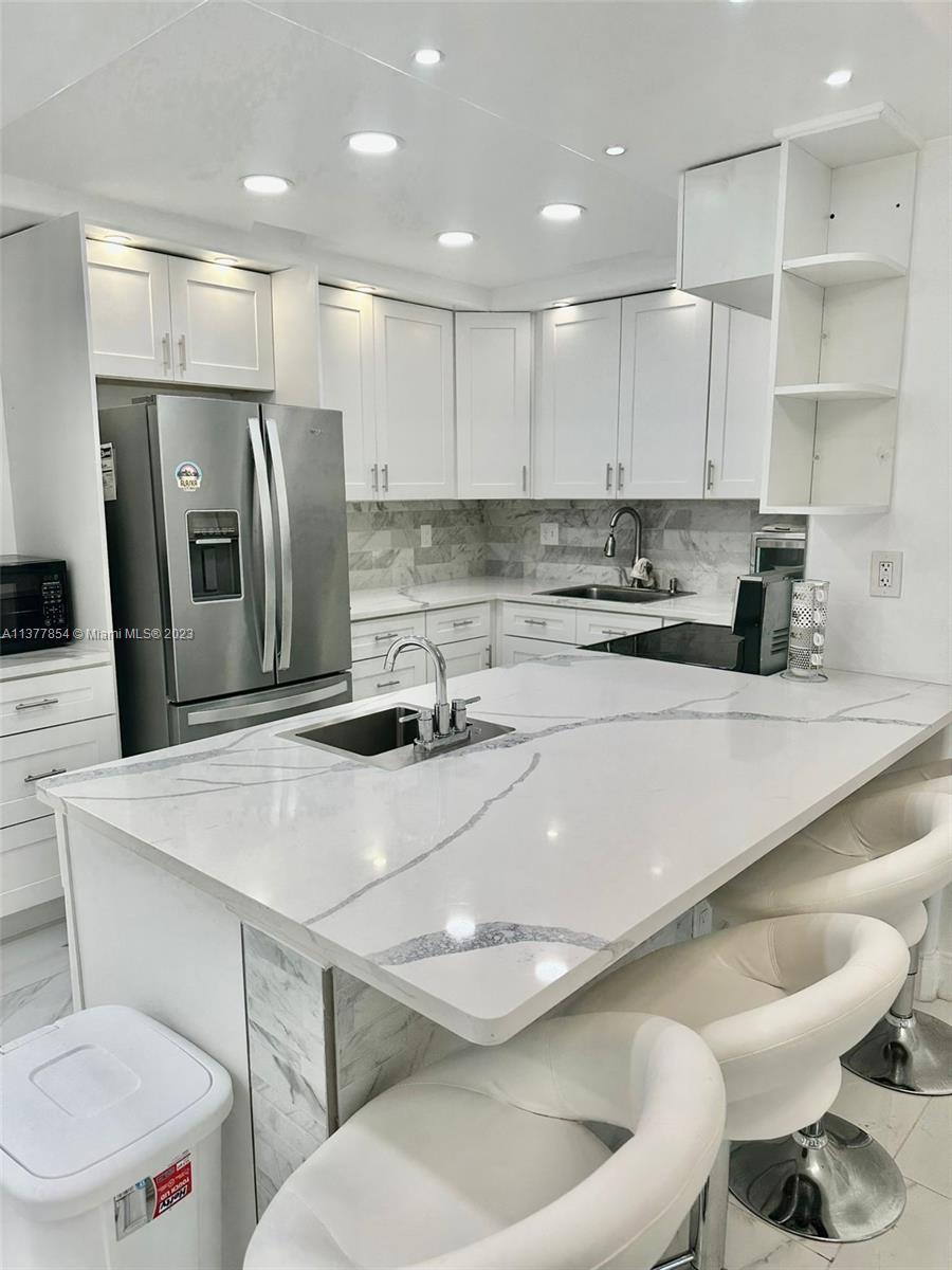 OLYMPUS CONDO PHASE - Residential Lease