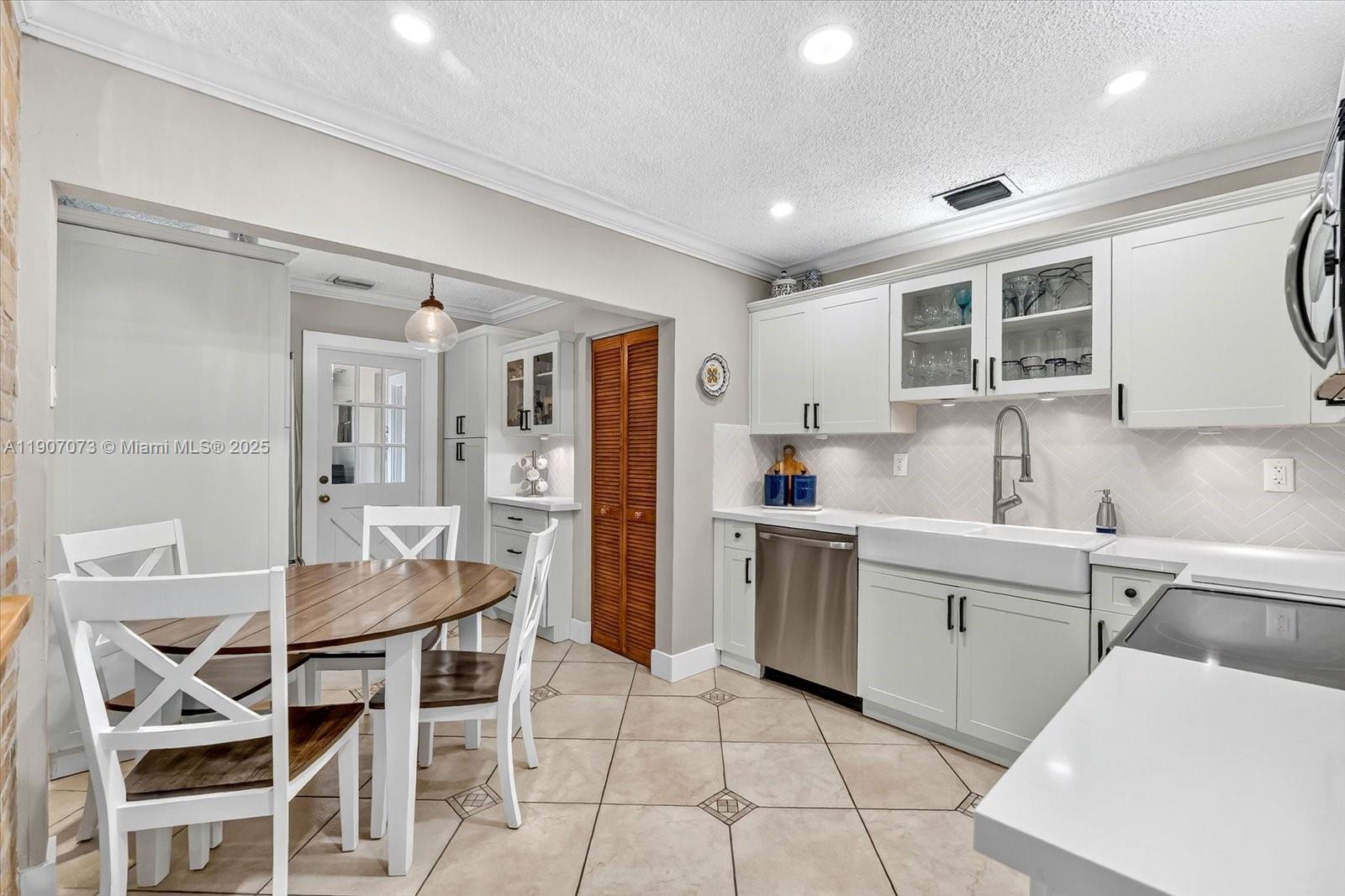 ALTAVISTA PARK SEC 1 - Residential