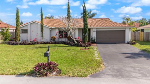 Photo of 15030 E Falcons Lea Dr, Davie, FL 33331 (MLS # A11548502)