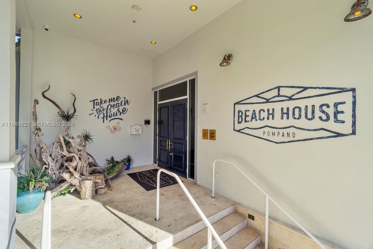 GRANADA HOUSE CONDOMINIUM - Residential