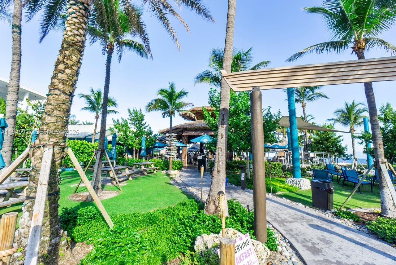 GRANADA HOUSE CONDOMINIUM - Residential