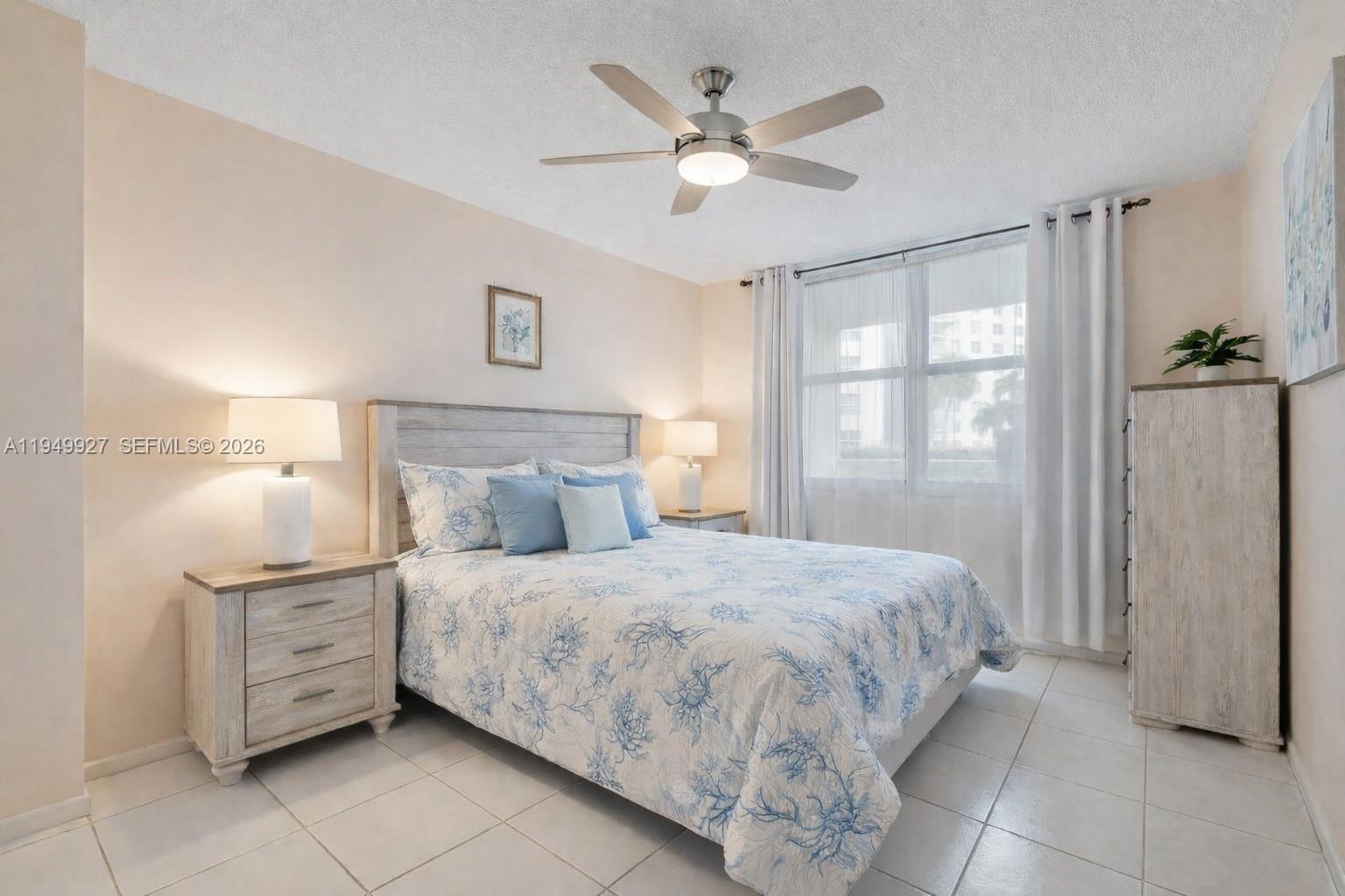 GRANADA HOUSE CONDOMINIUM - Residential