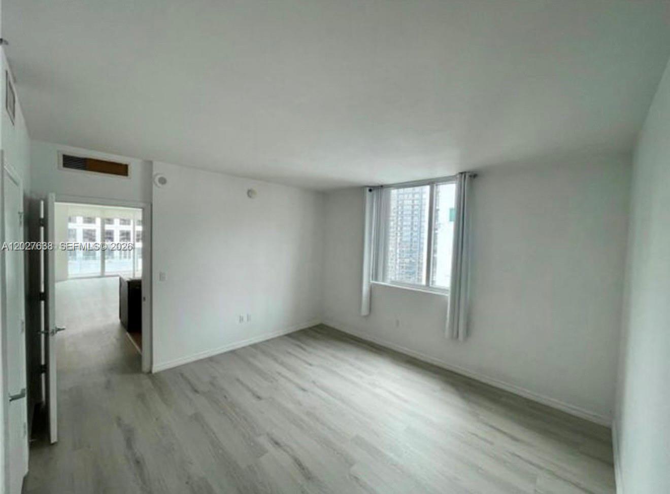 500 BRICKELL EAST CONDO - Residential