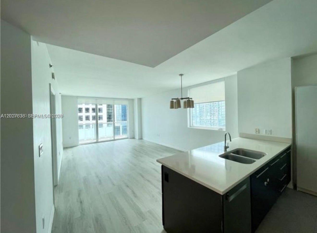 500 BRICKELL EAST CONDO - Residential