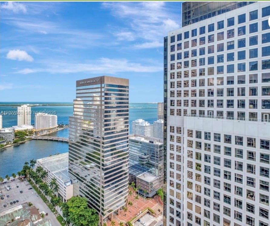 500 BRICKELL EAST CONDO - Residential