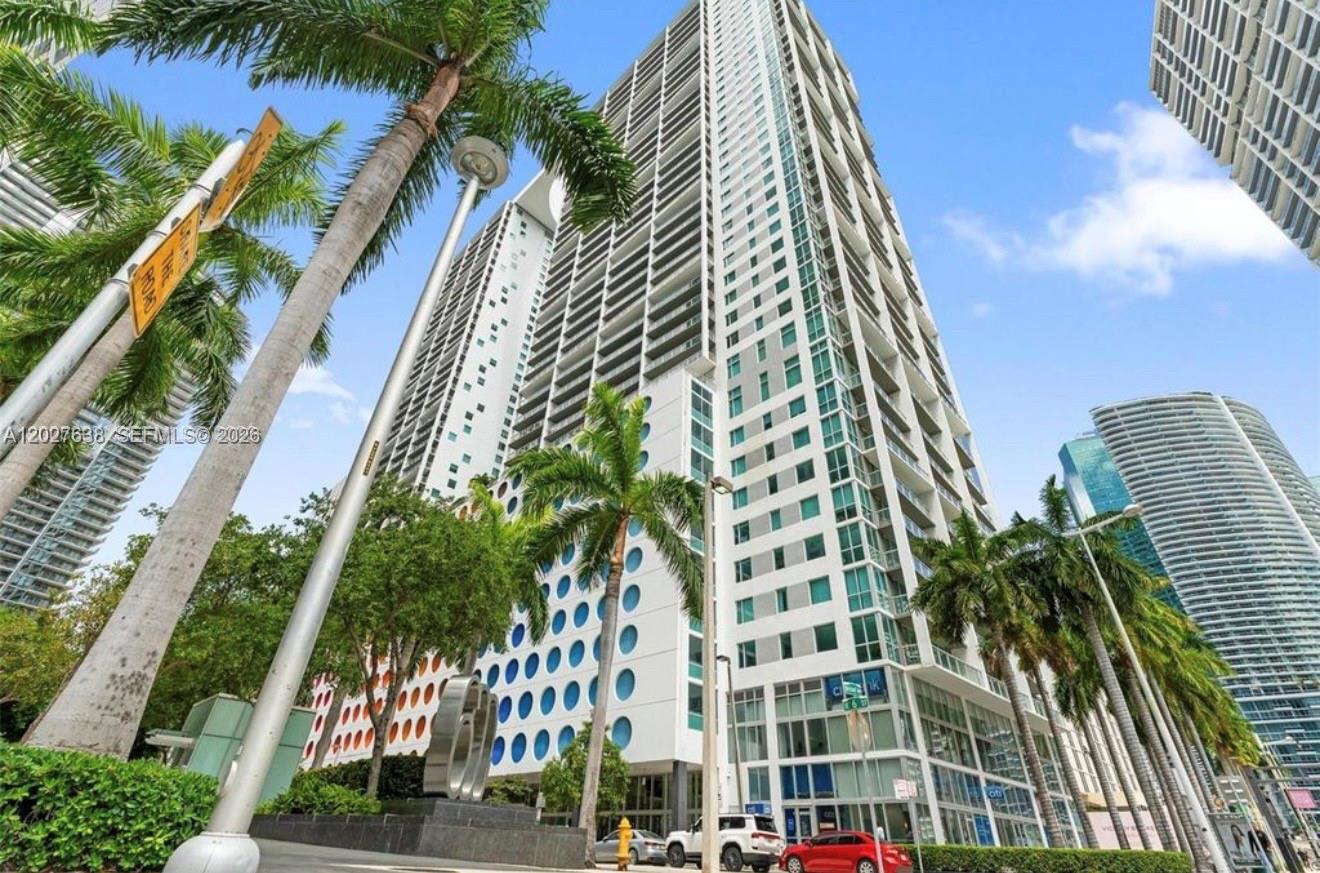 500 BRICKELL EAST CONDO - Residential