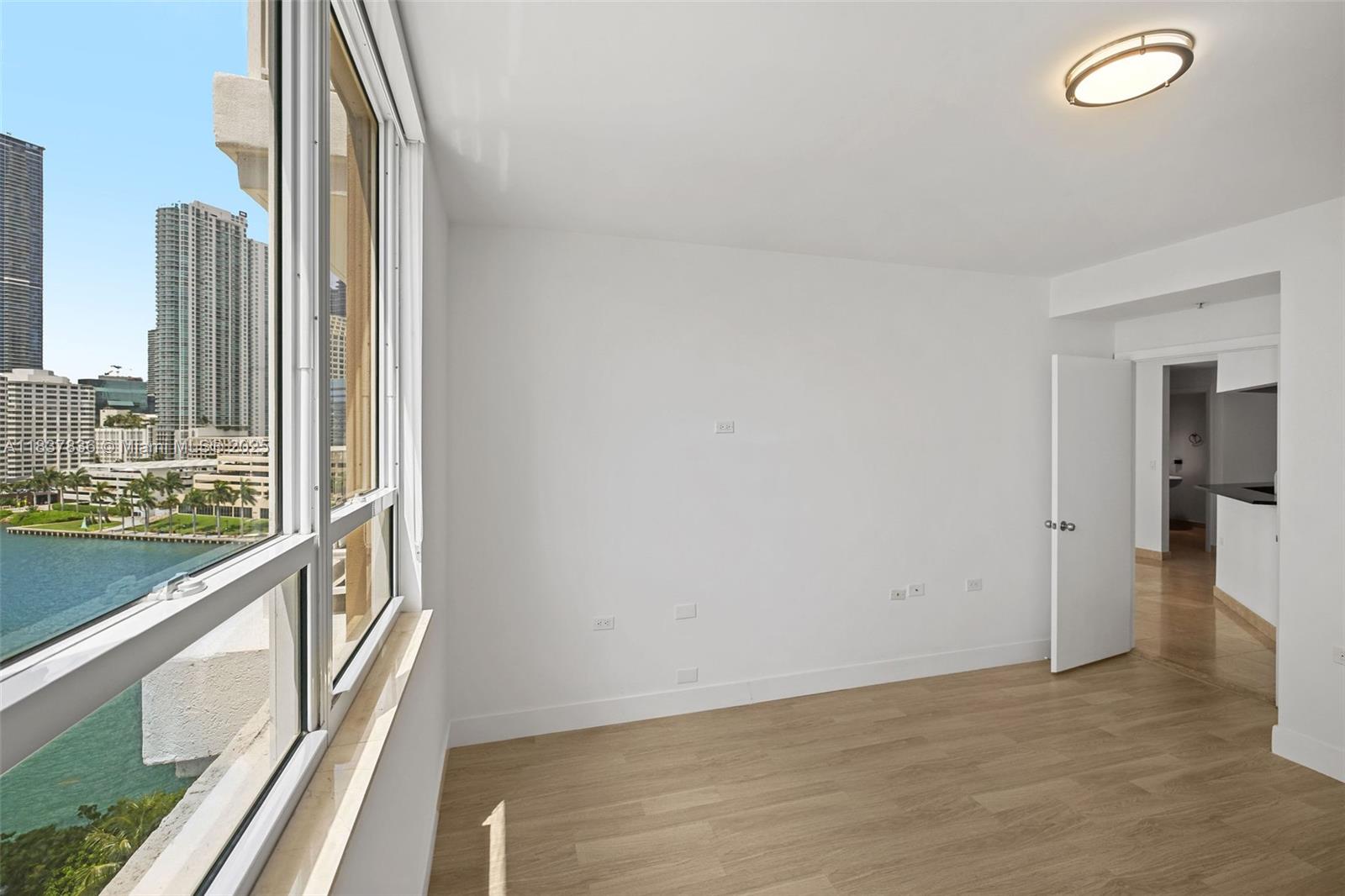 801 Brickell Key Blvd 1005