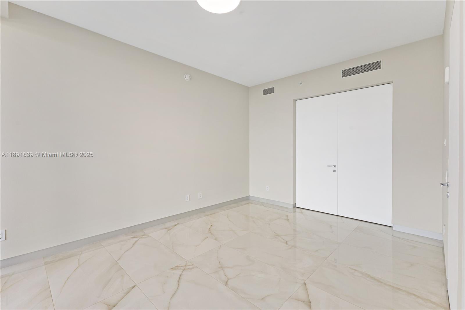 18975 COLLINS CONDO - Residential Lease