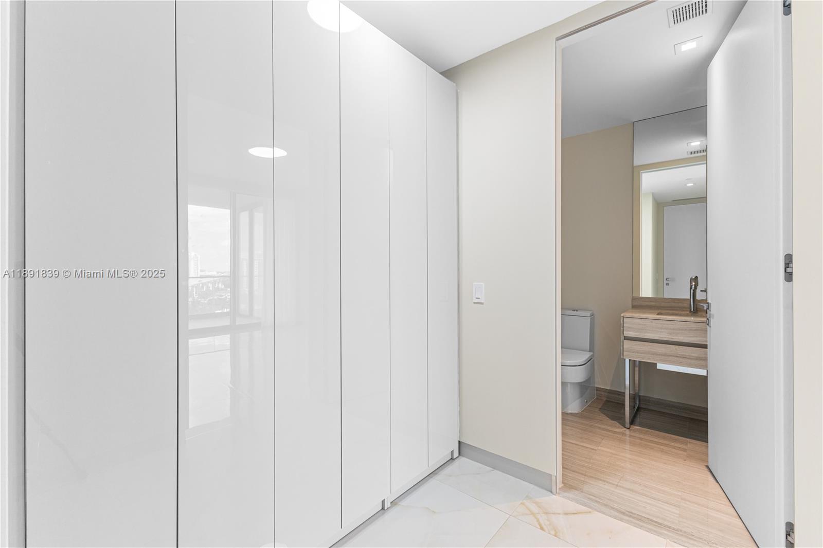 18975 COLLINS CONDO - Residential Lease