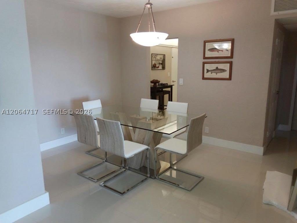 3801 S Ocean Dr 3X