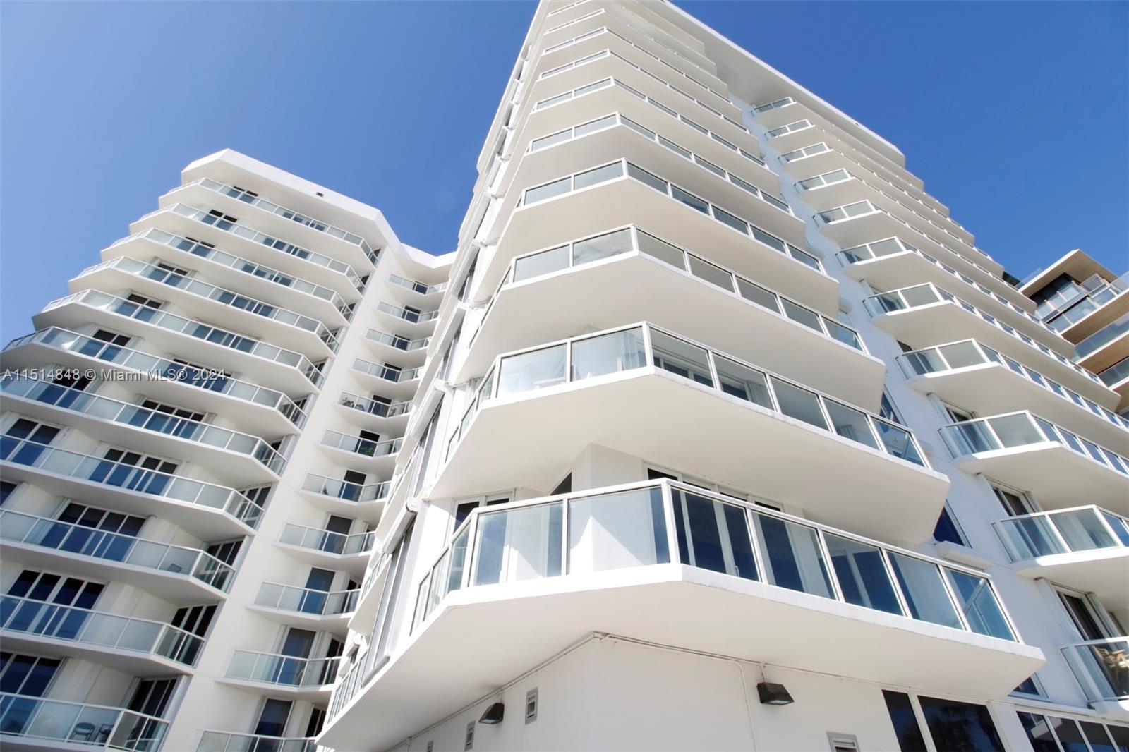 MIRAGE CONDO - Residential
