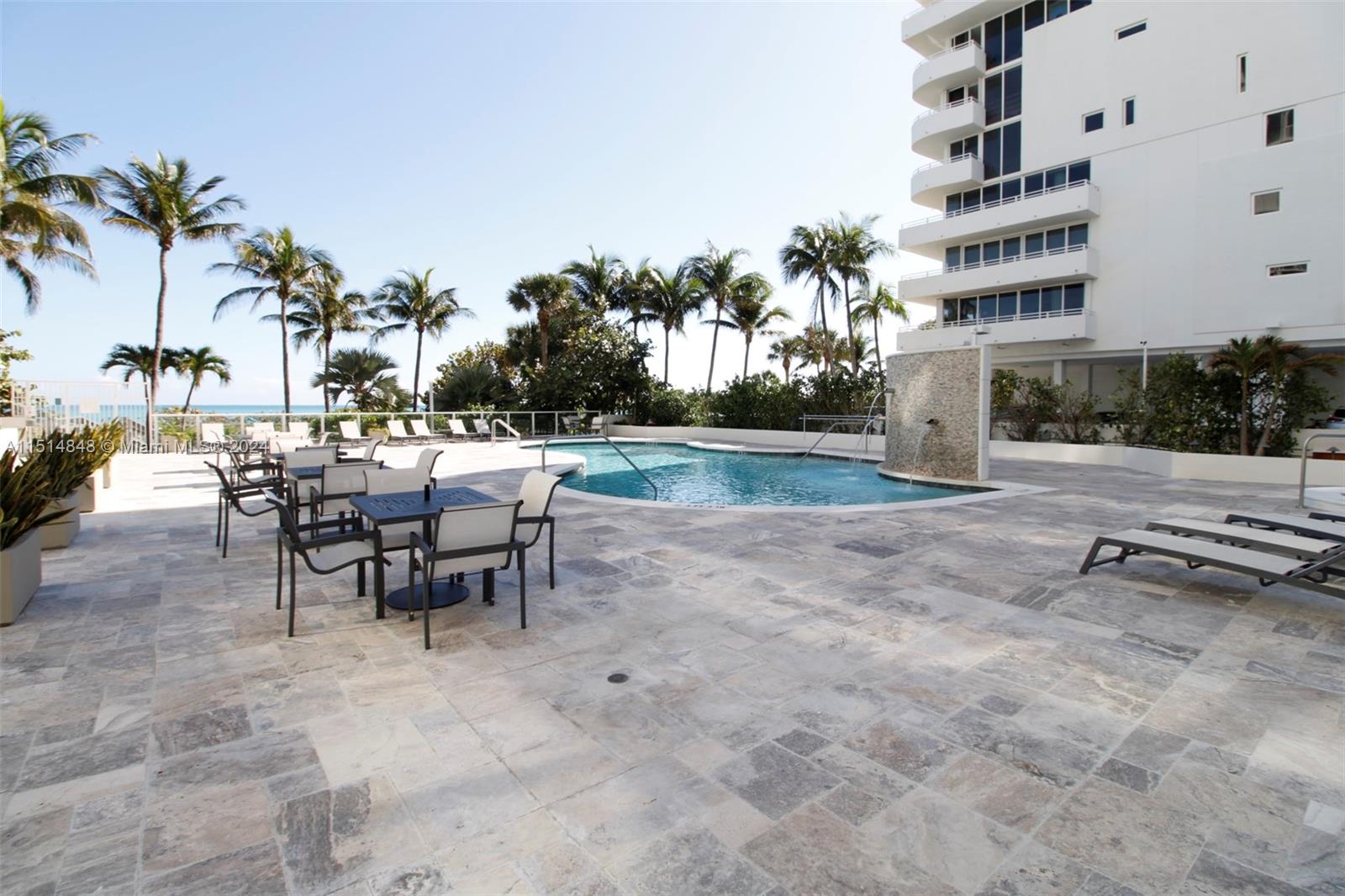 MIRAGE CONDO - Residential