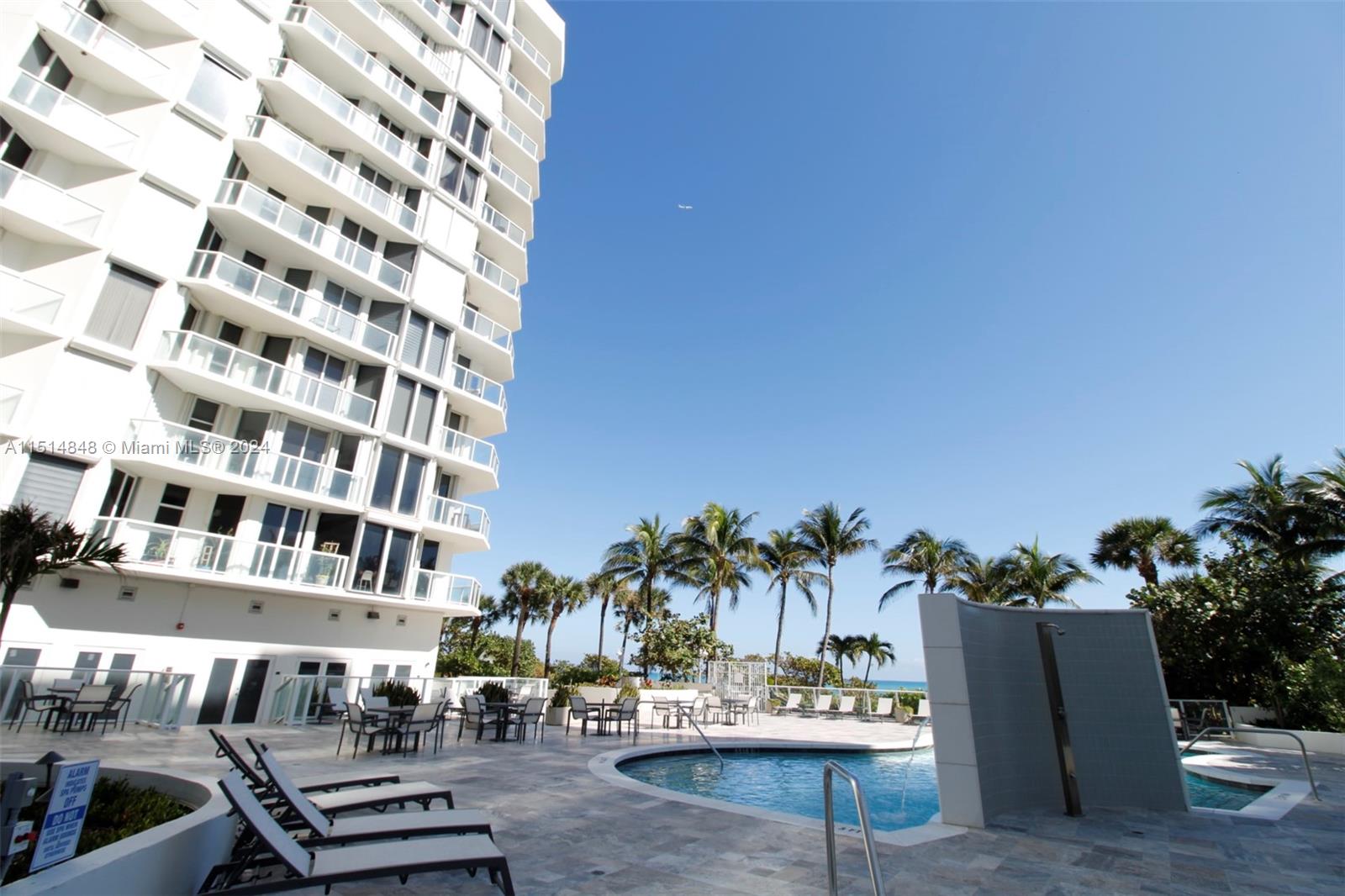 MIRAGE CONDO - Residential