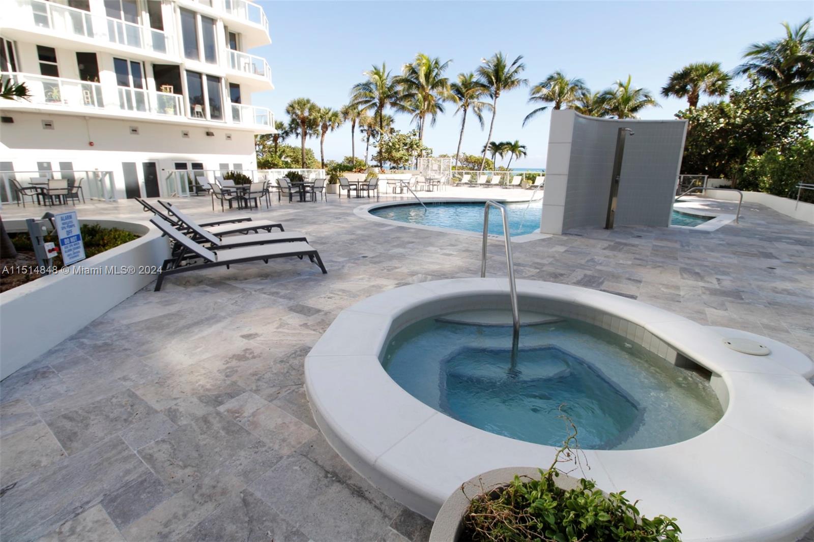 MIRAGE CONDO - Residential