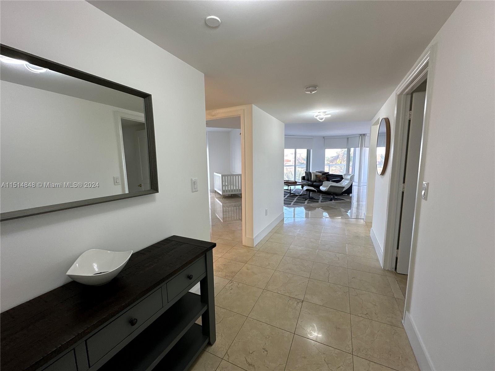 MIRAGE CONDO - Residential