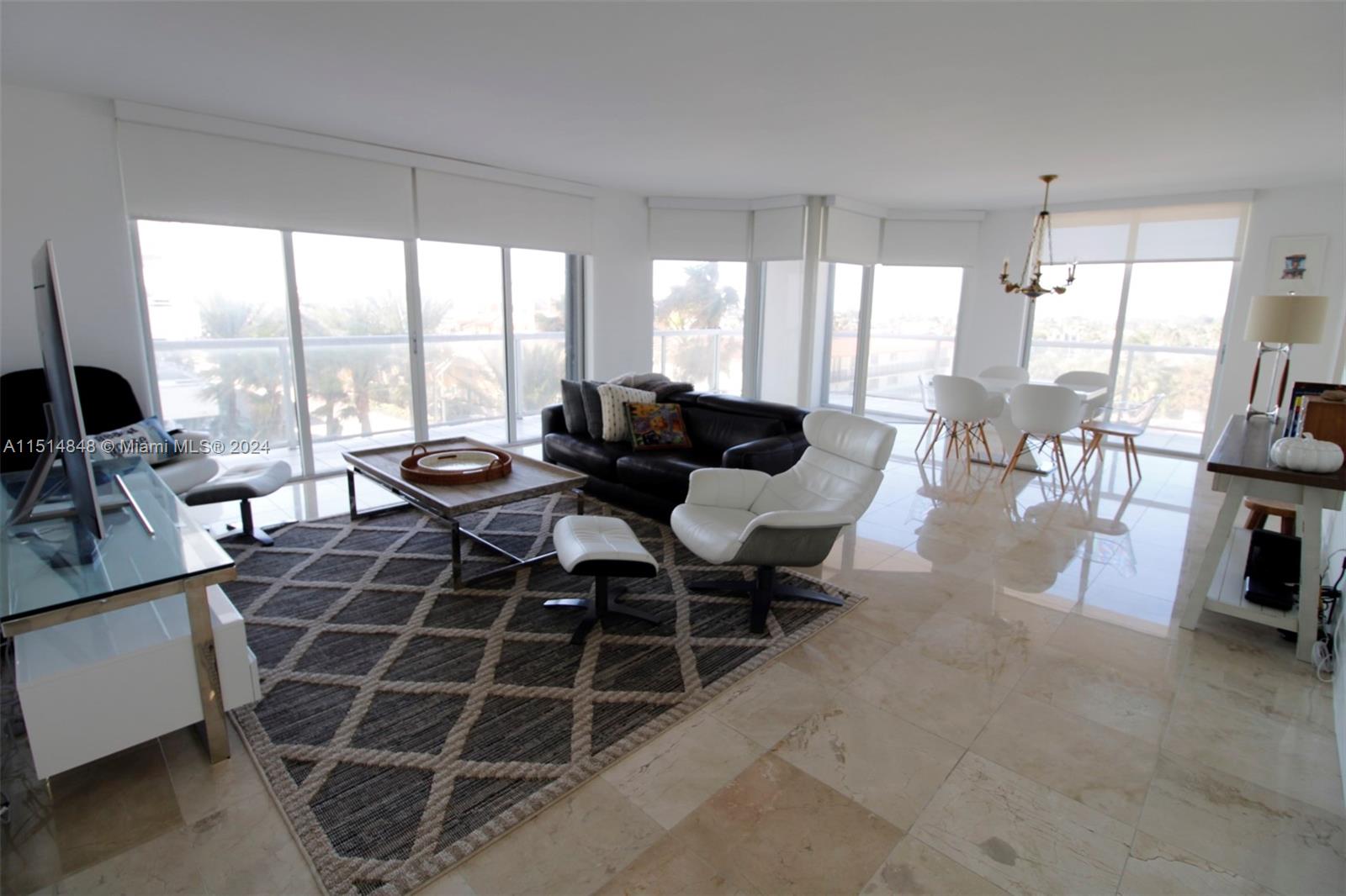 MIRAGE CONDO - Residential