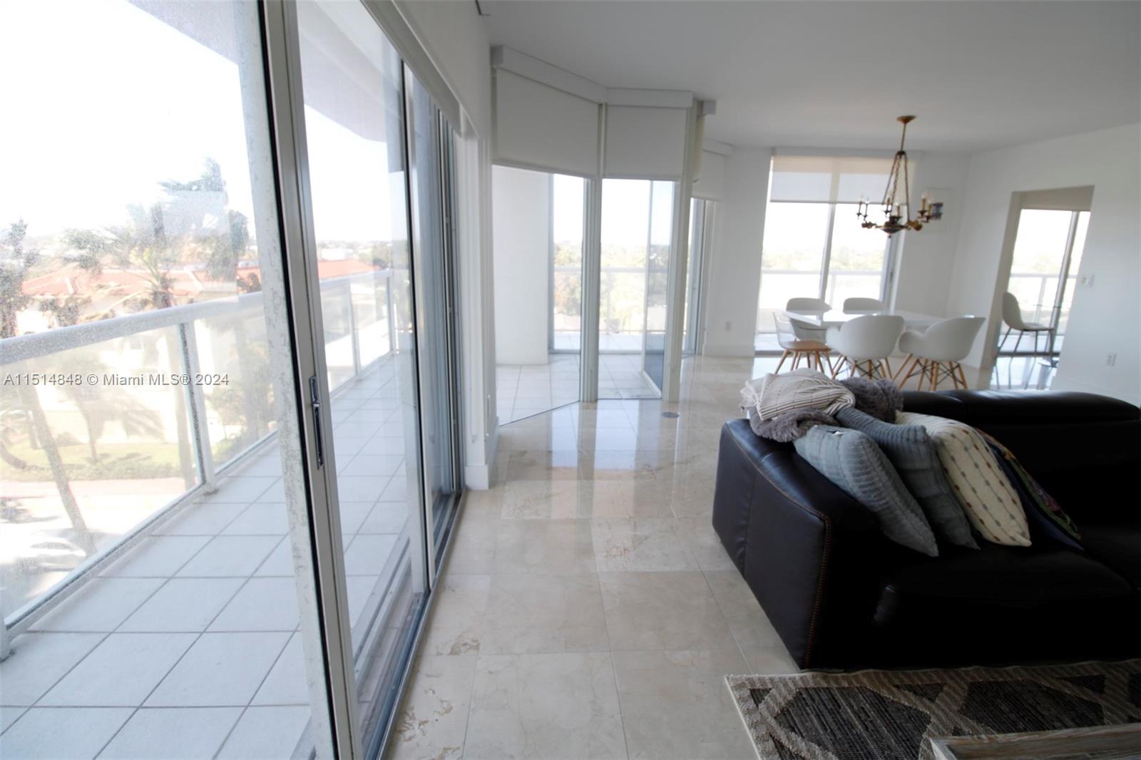 MIRAGE CONDO - Residential