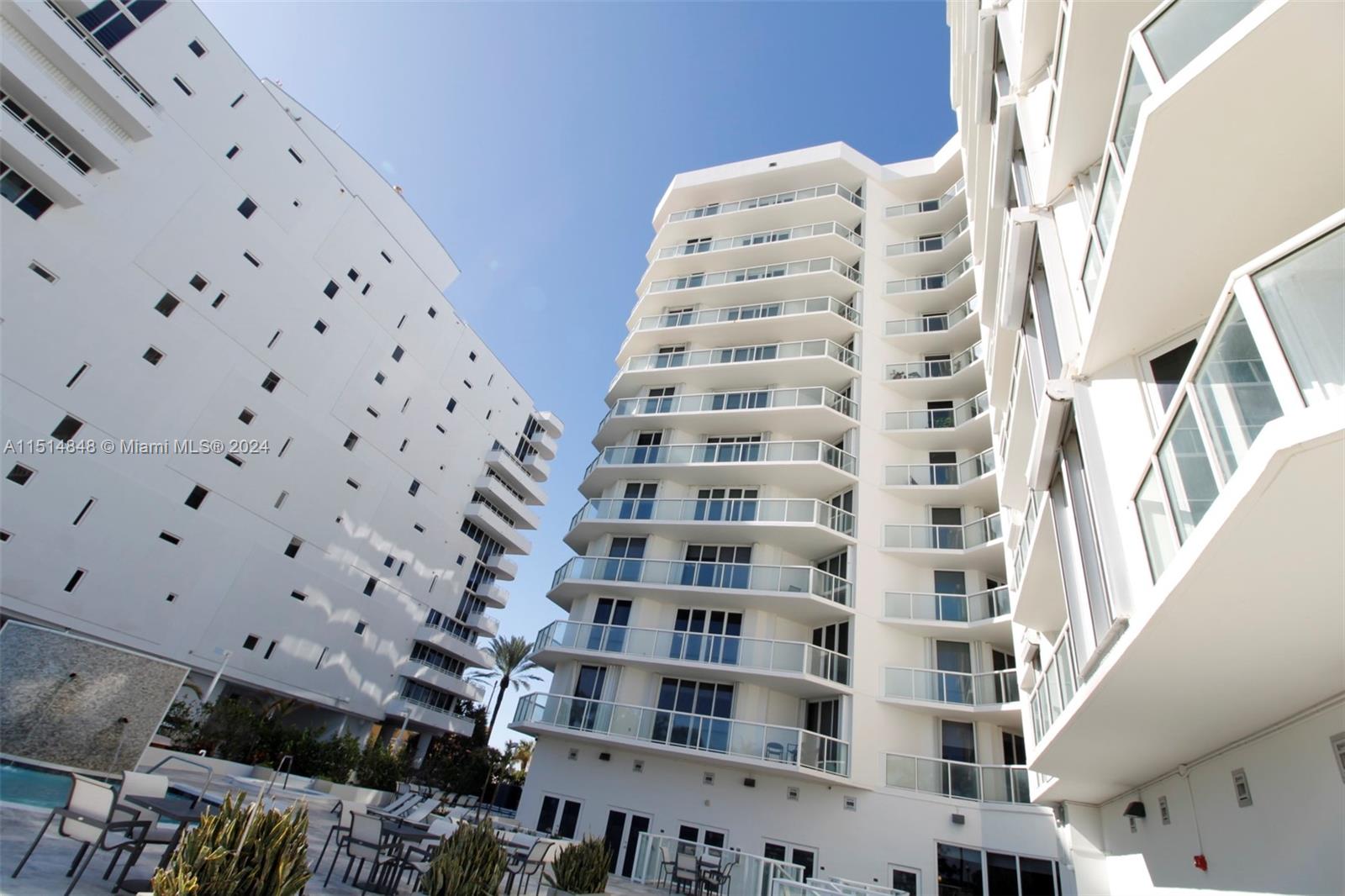 MIRAGE CONDO - Residential