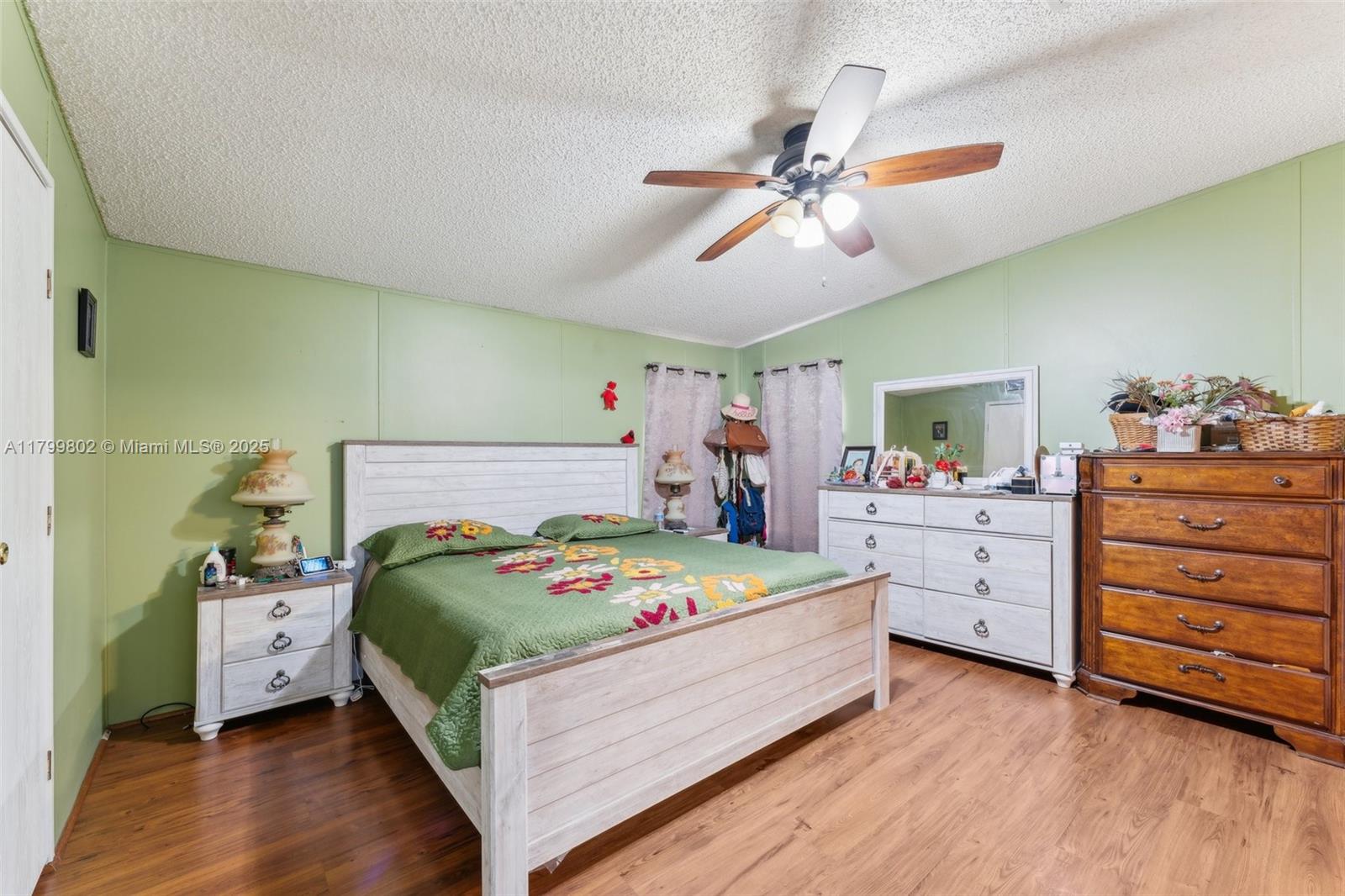 MIDWAY ACRES NO 2 S/D - Residential